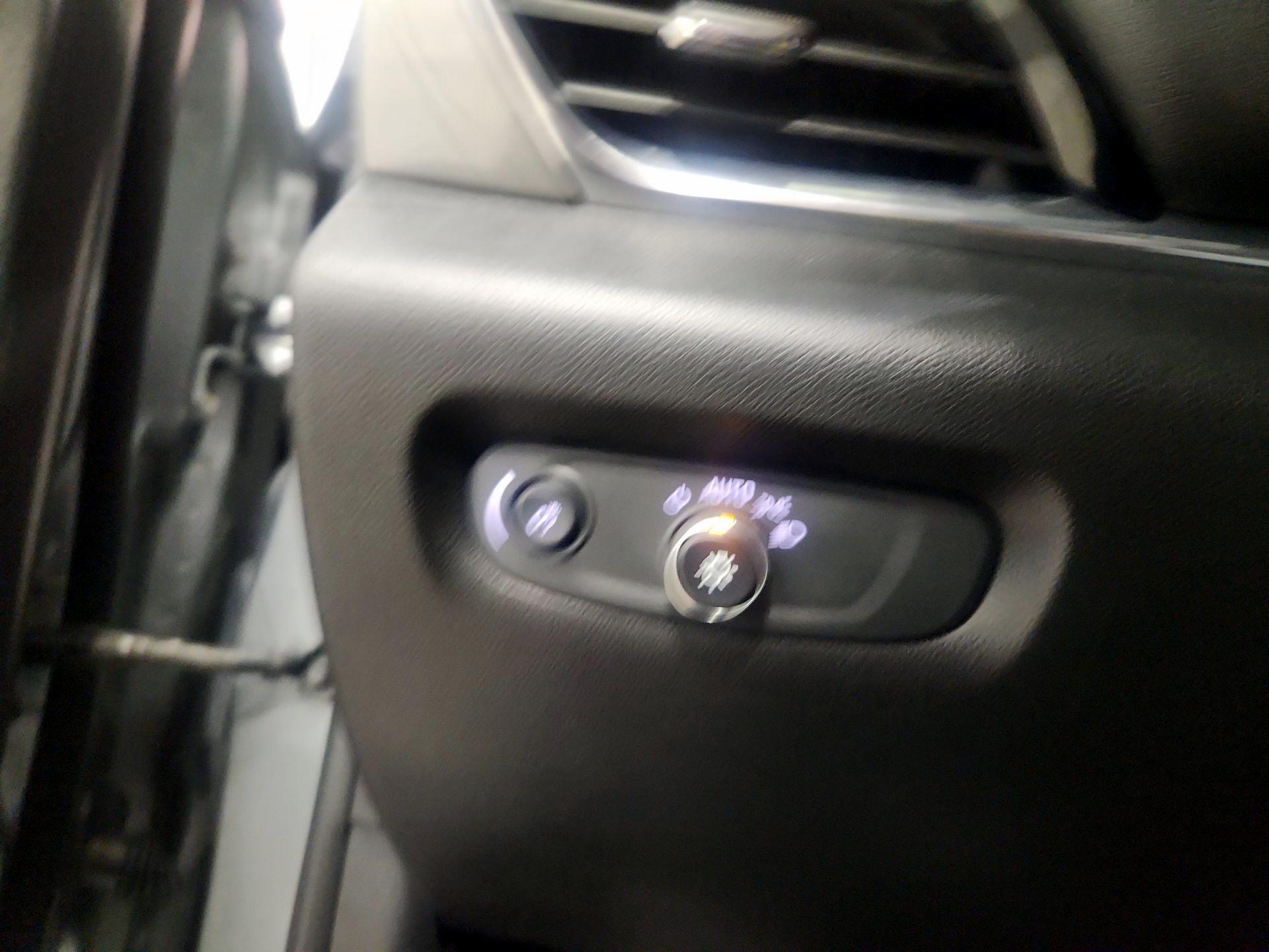 Thumbnail: 2023 Chevrolet Traverse - 13