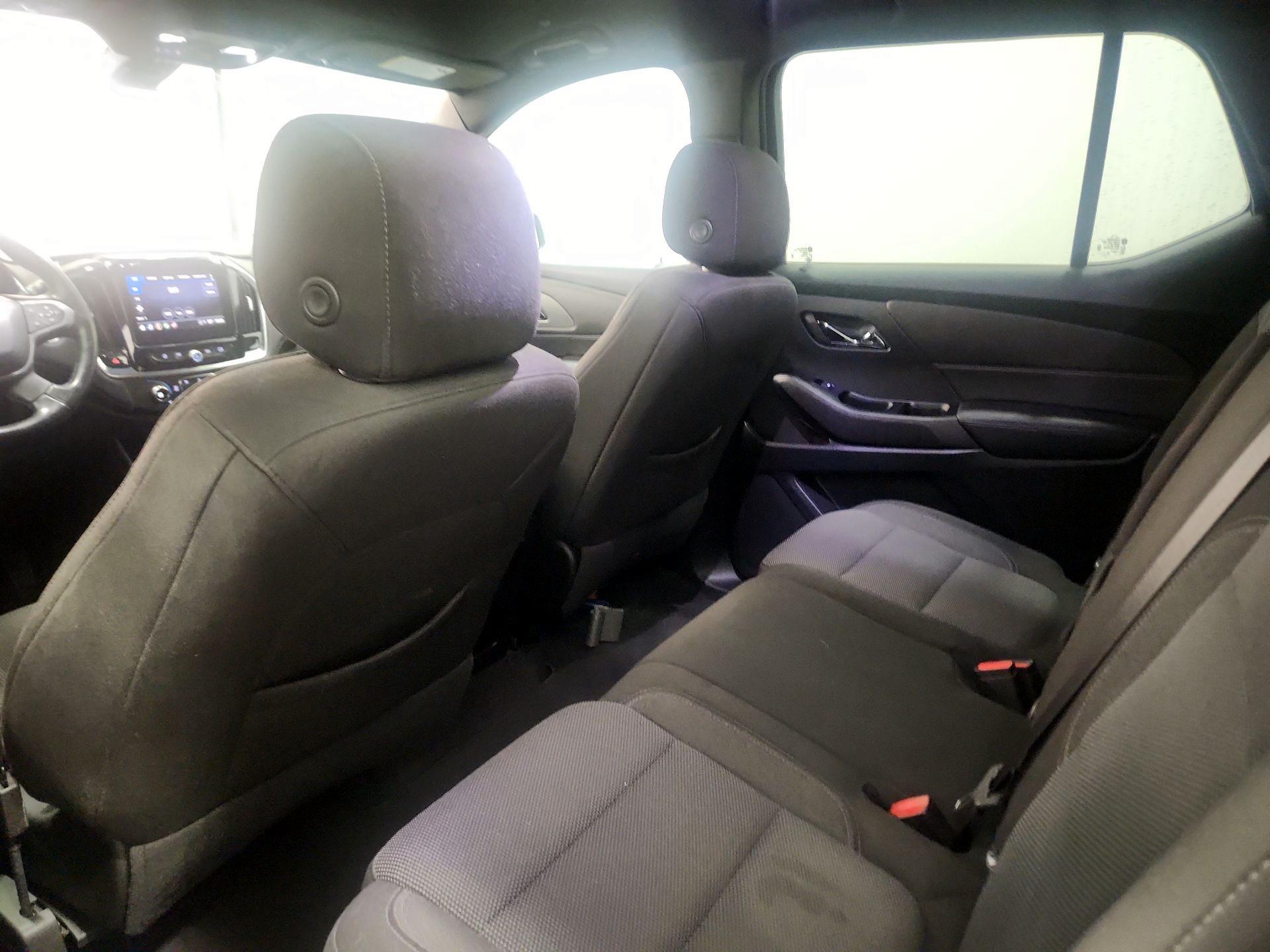 Thumbnail: 2023 Chevrolet Traverse - 19