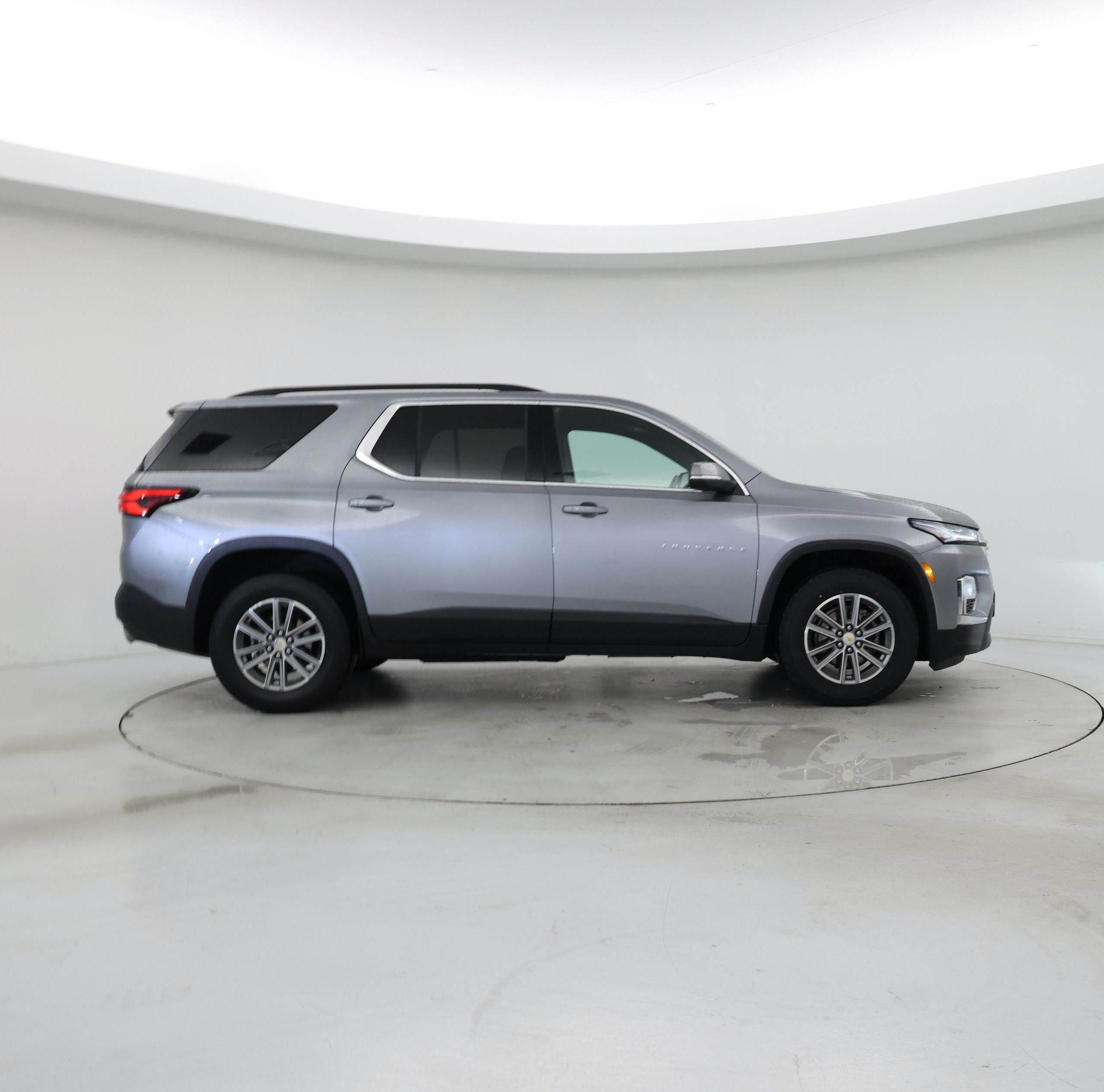 Thumbnail: 2023 Chevrolet Traverse - 7