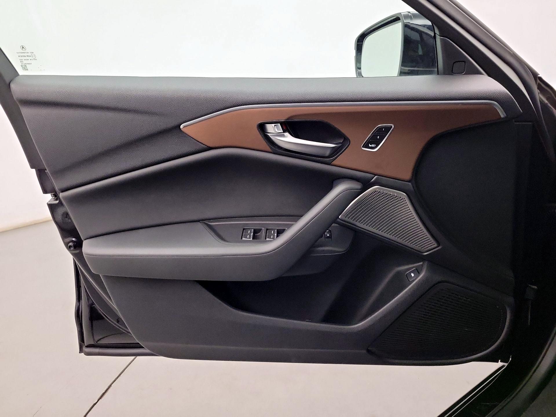 Thumbnail: 2021 Acura TLX - 10