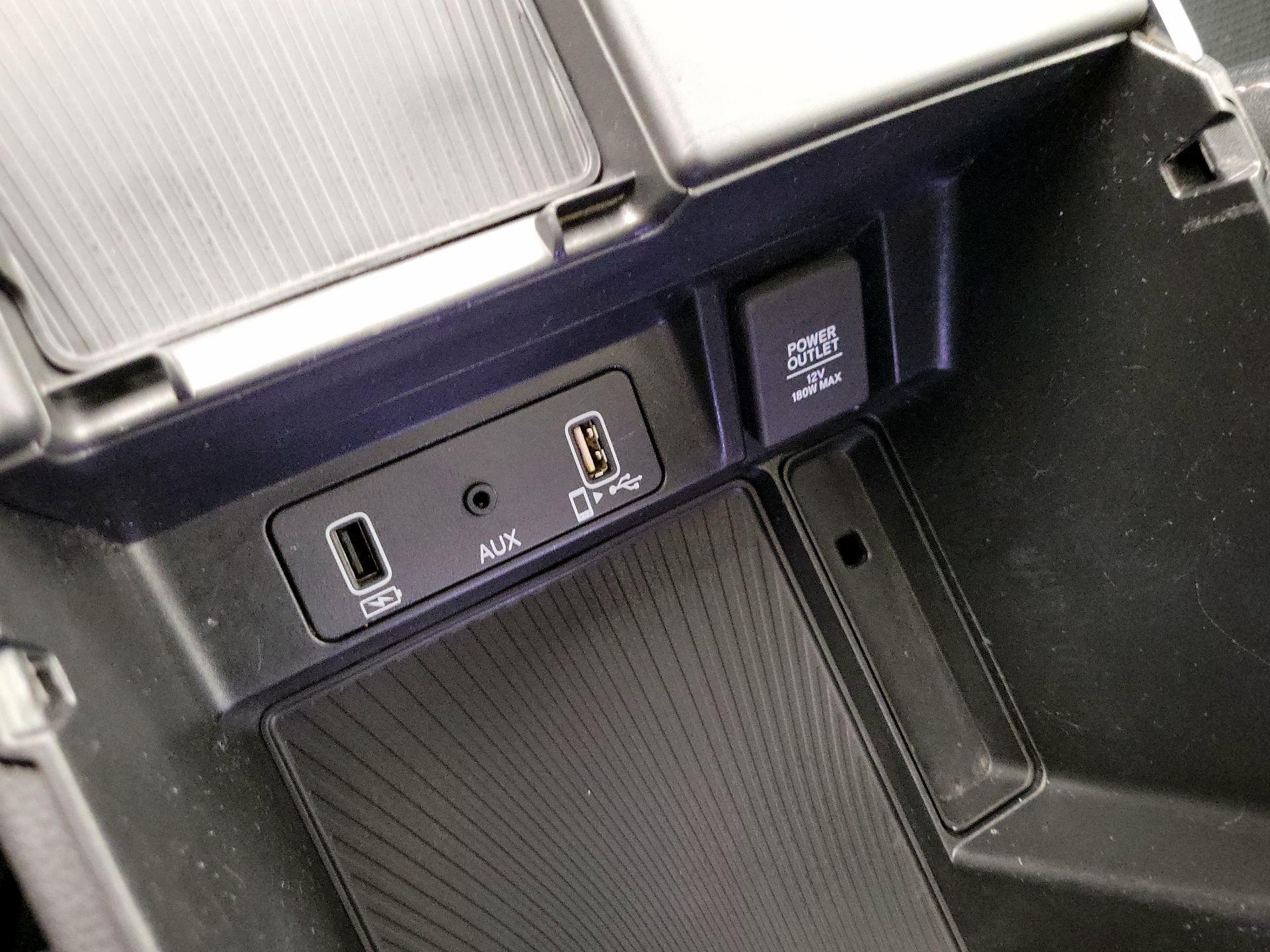 Thumbnail: 2021 Acura TLX - 17