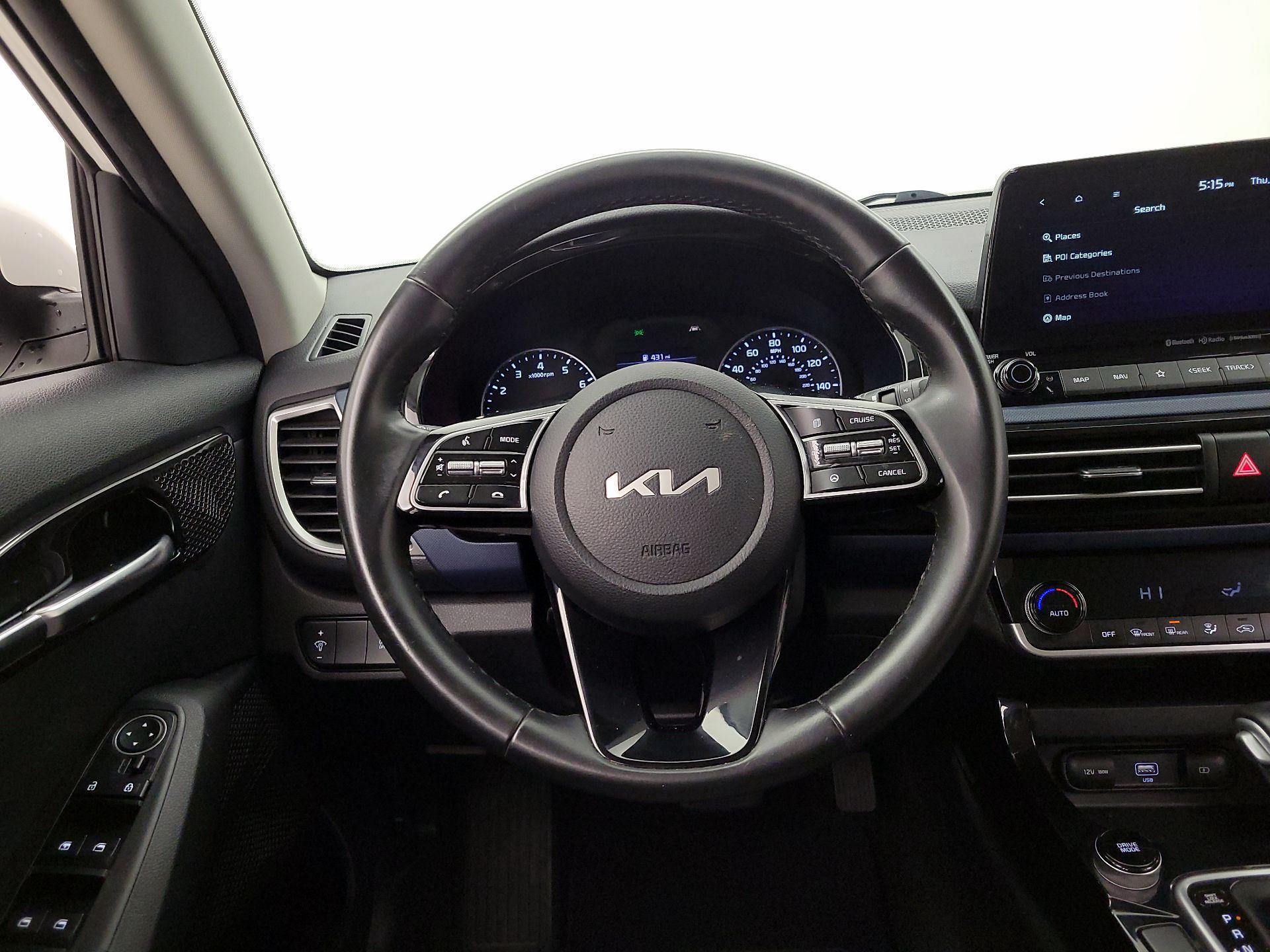 Thumbnail: 2022 Kia Seltos - 10