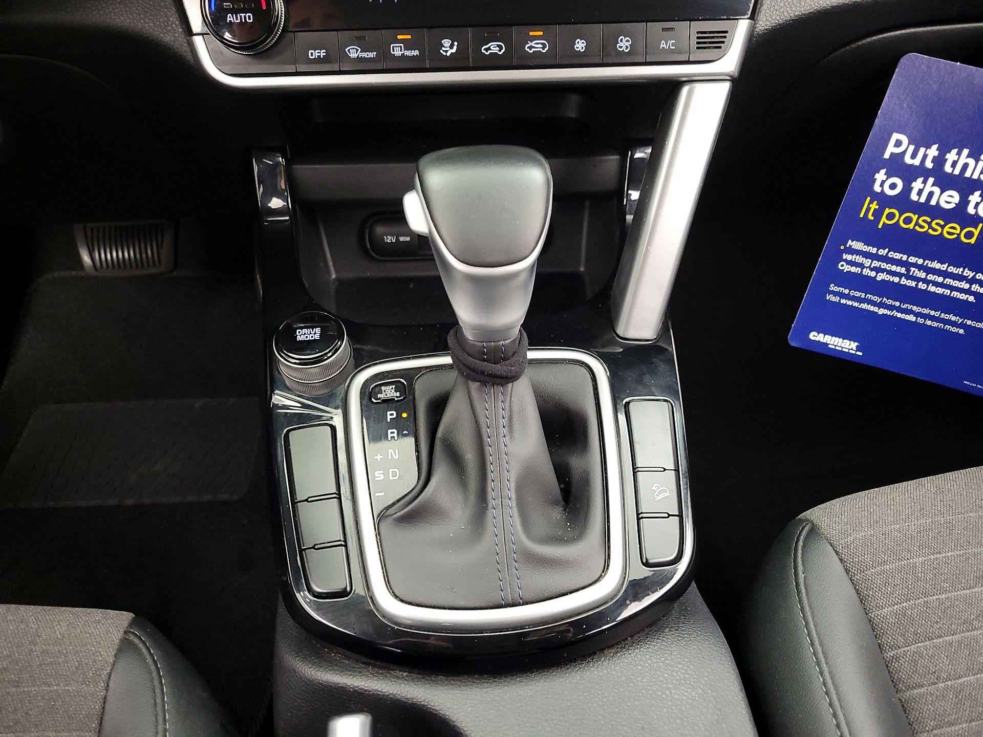 Thumbnail: 2022 Kia Seltos - 18