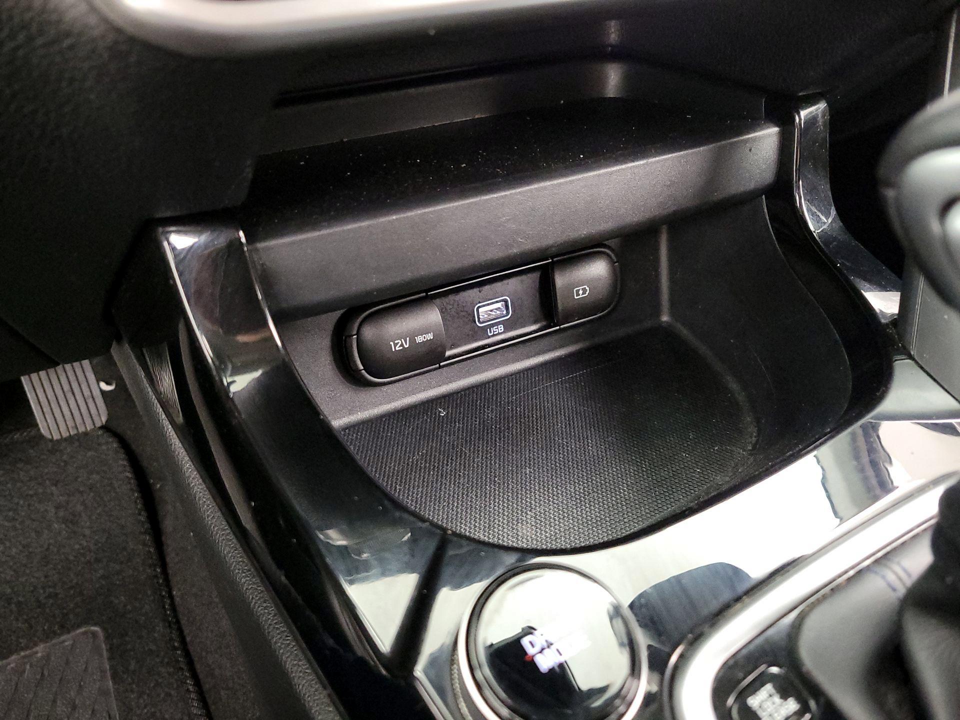 Thumbnail: 2022 Kia Seltos - 19