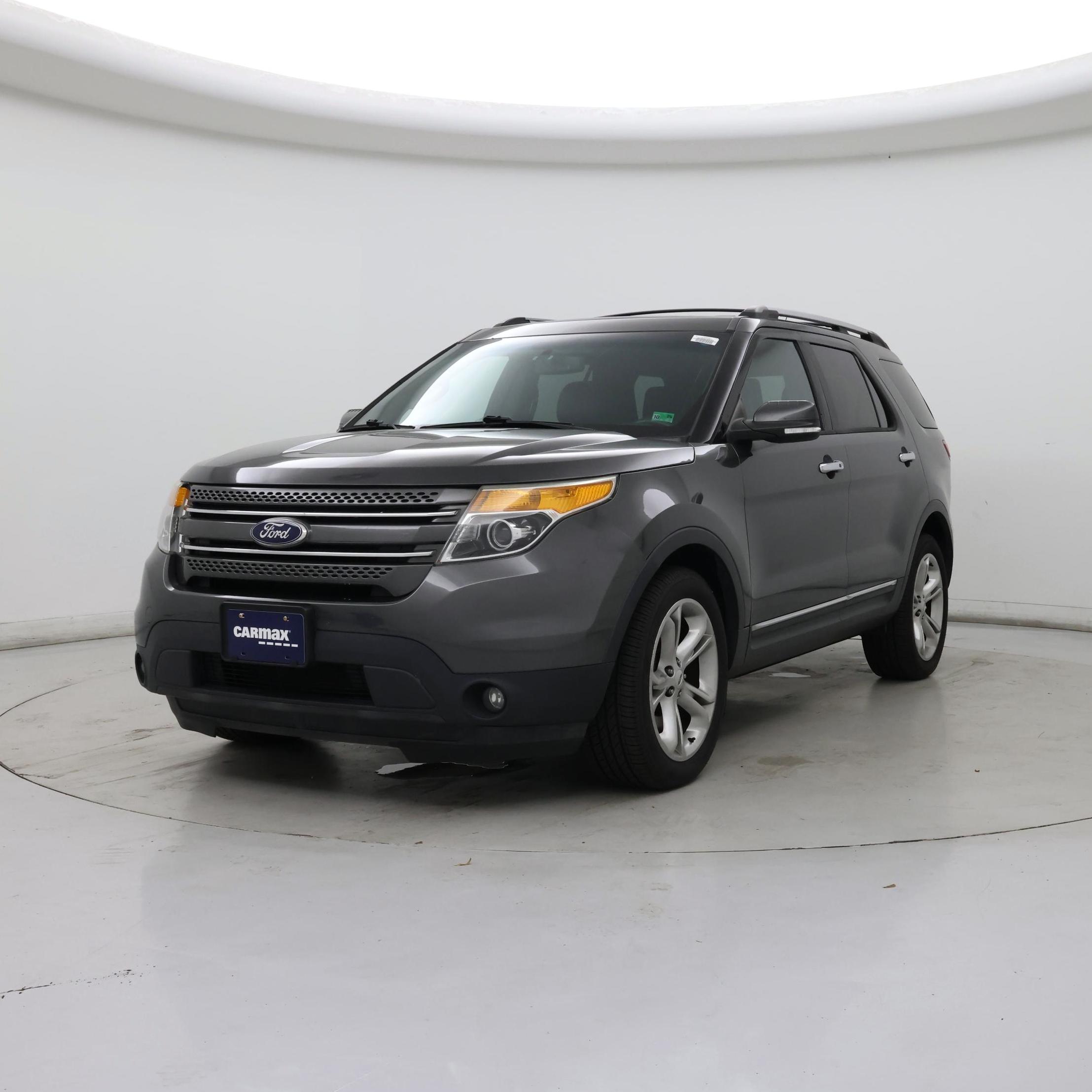 Thumbnail: 2015 Ford Explorer - 4