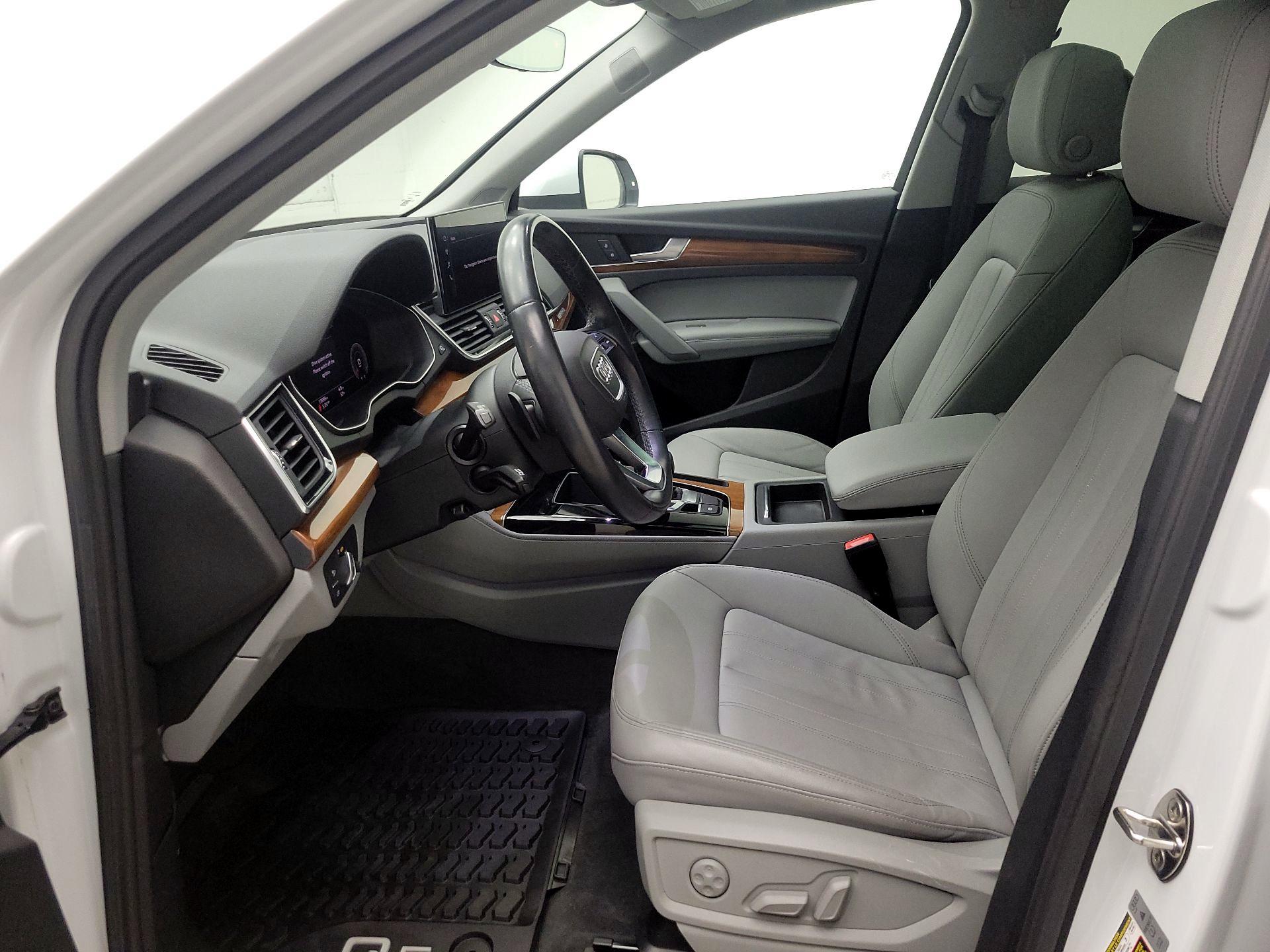 Thumbnail: 2022 Audi Q5 - 9