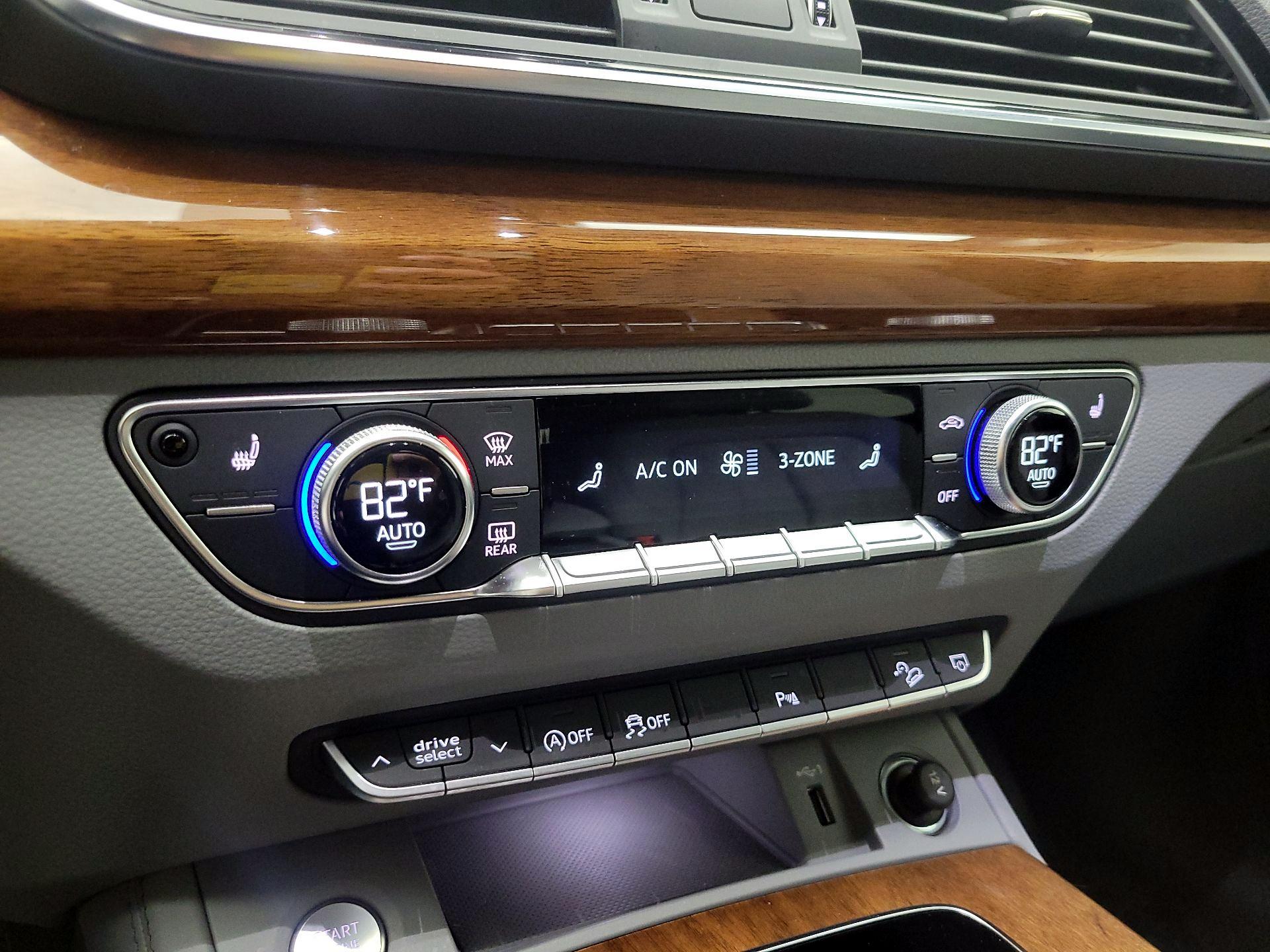 Thumbnail: 2022 Audi Q5 - 14