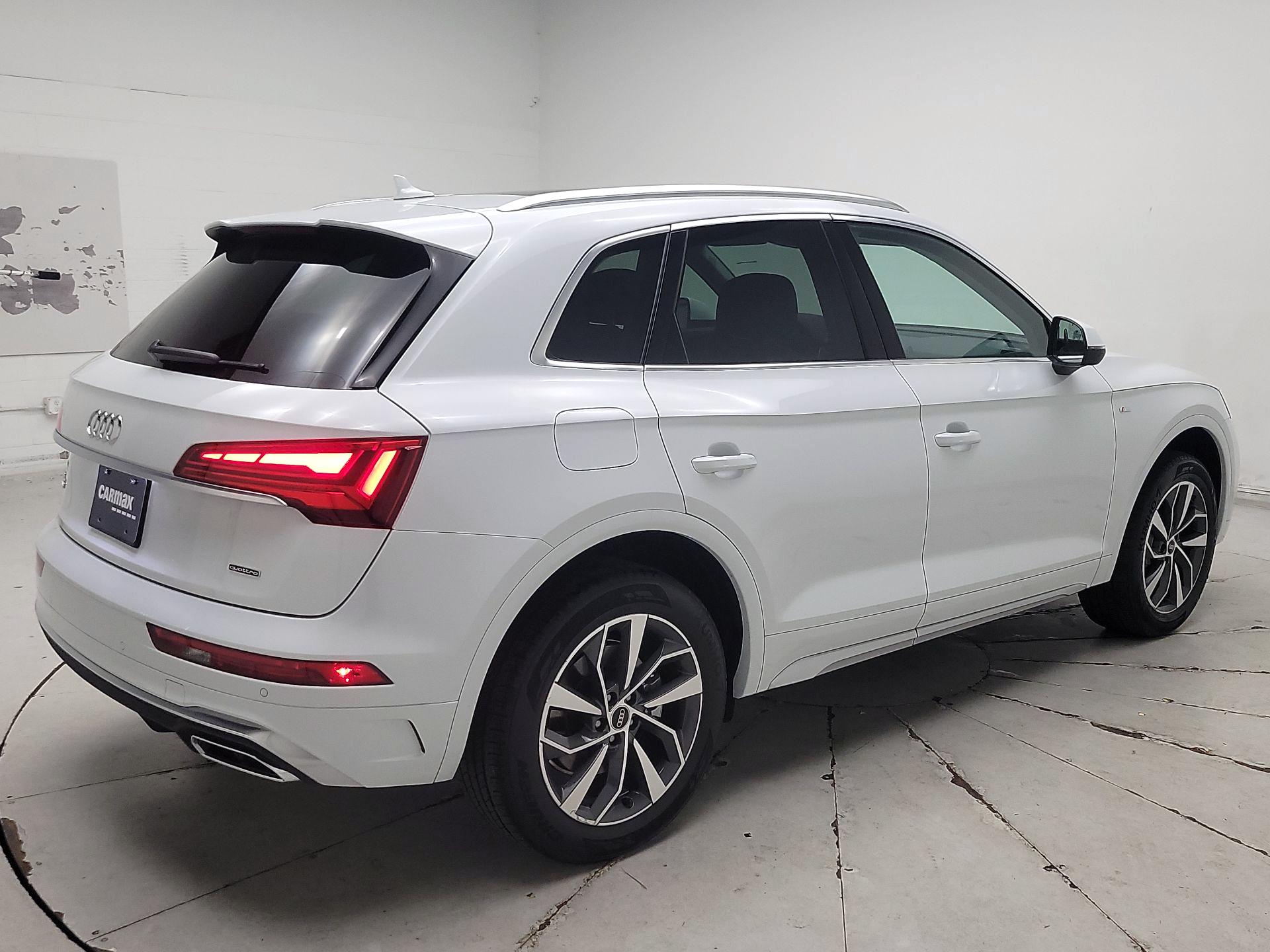 Thumbnail: 2022 Audi Q5 - 5
