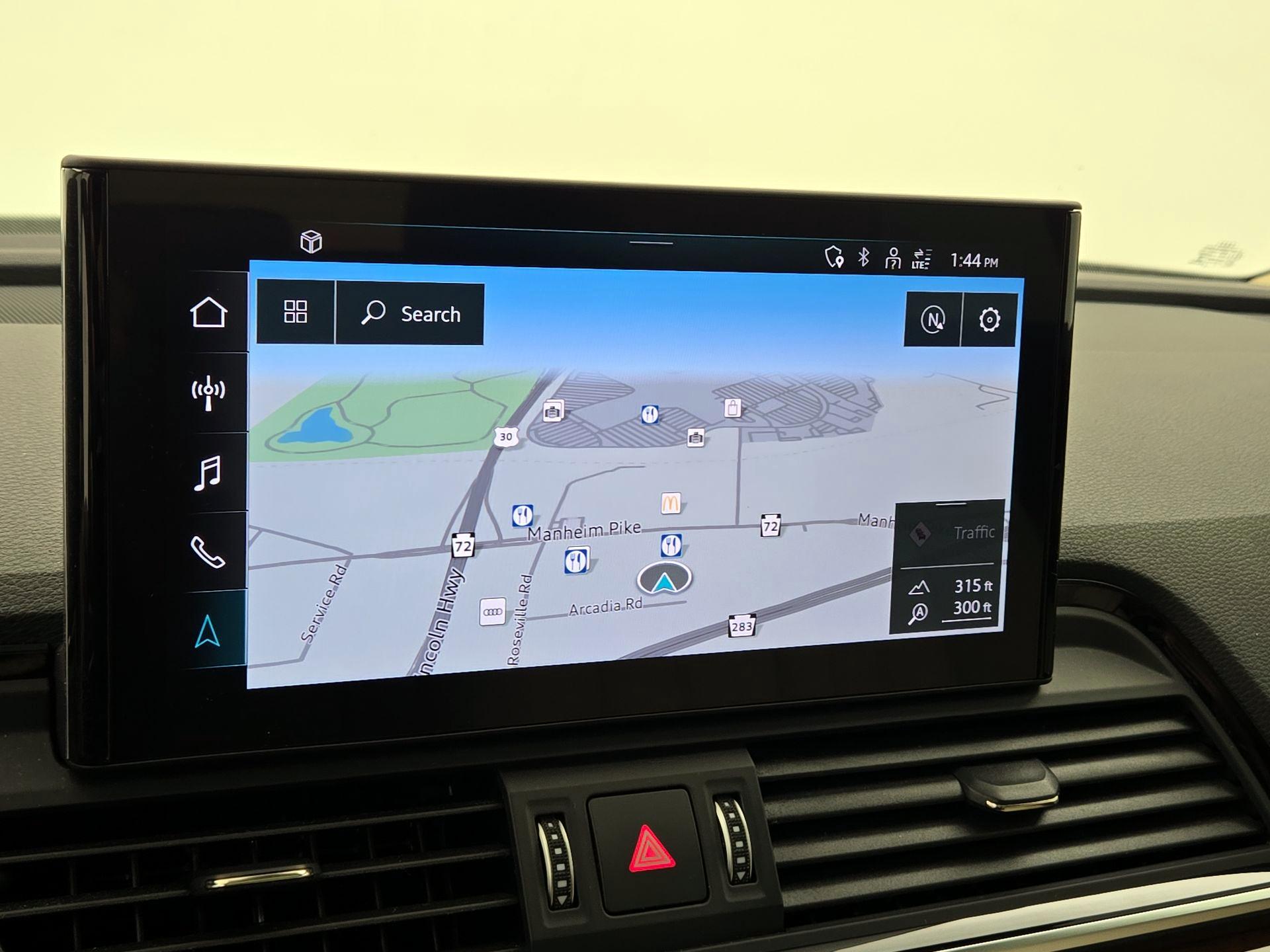 Thumbnail: 2022 Audi Q5 - 14