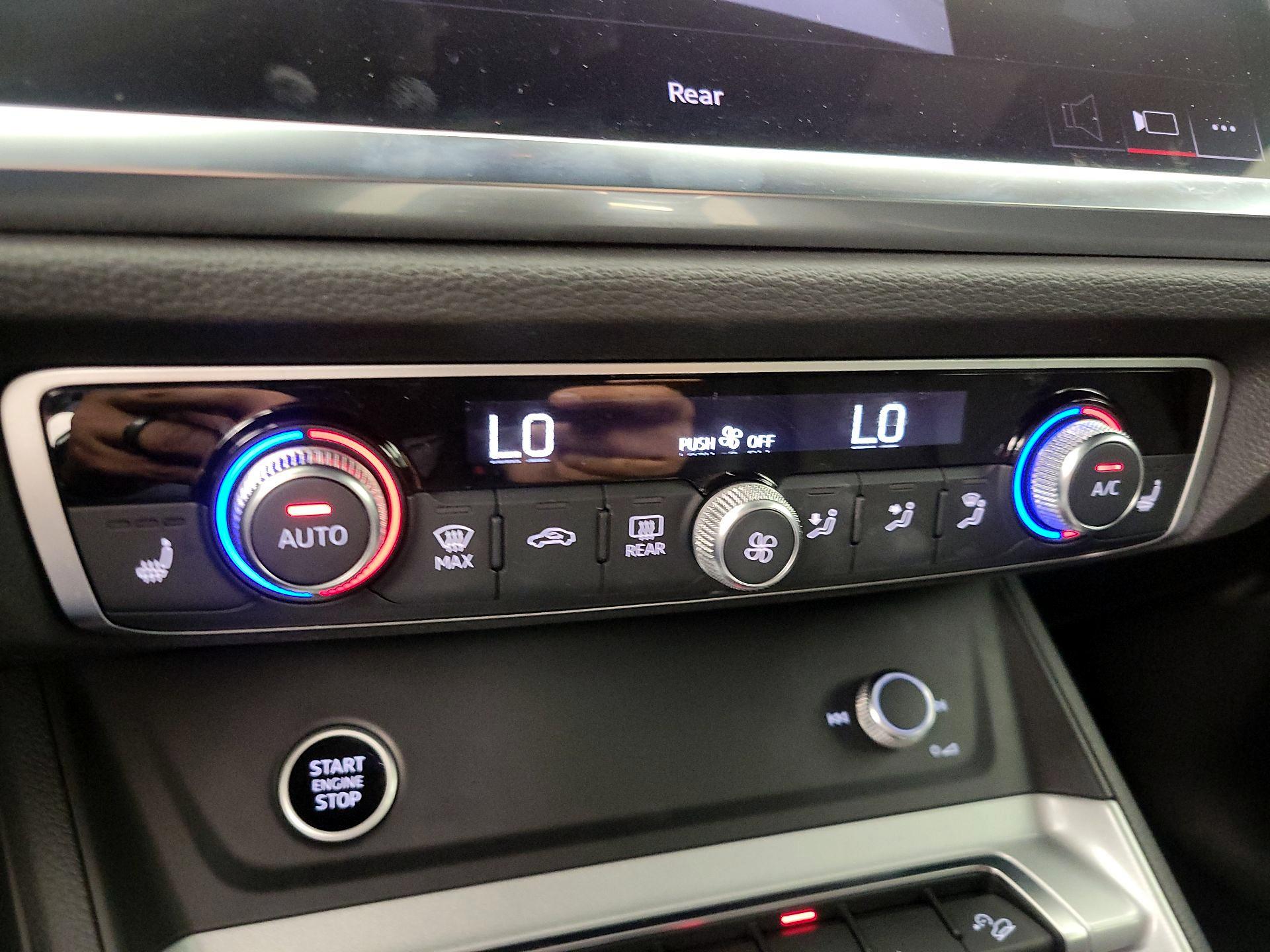 Thumbnail: 2023 Audi Q3 - 16