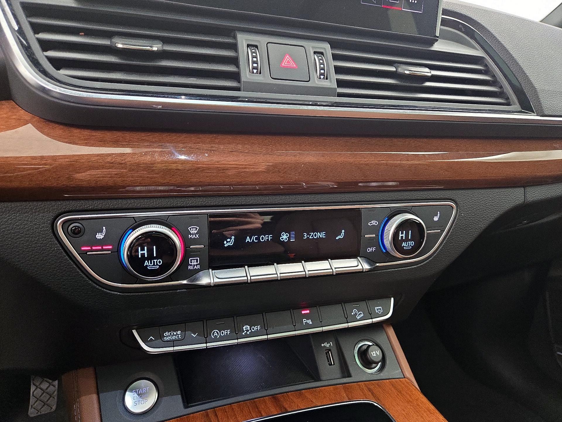 Thumbnail: 2023 Audi Q5 - 16