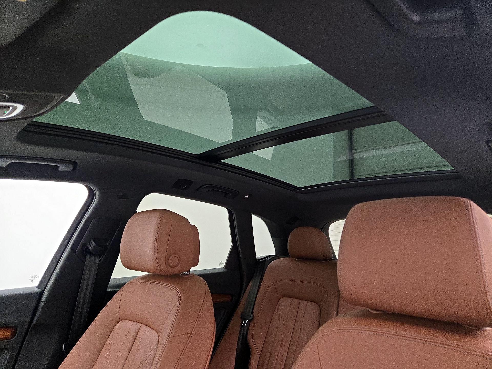 Thumbnail: 2023 Audi Q5 - 19