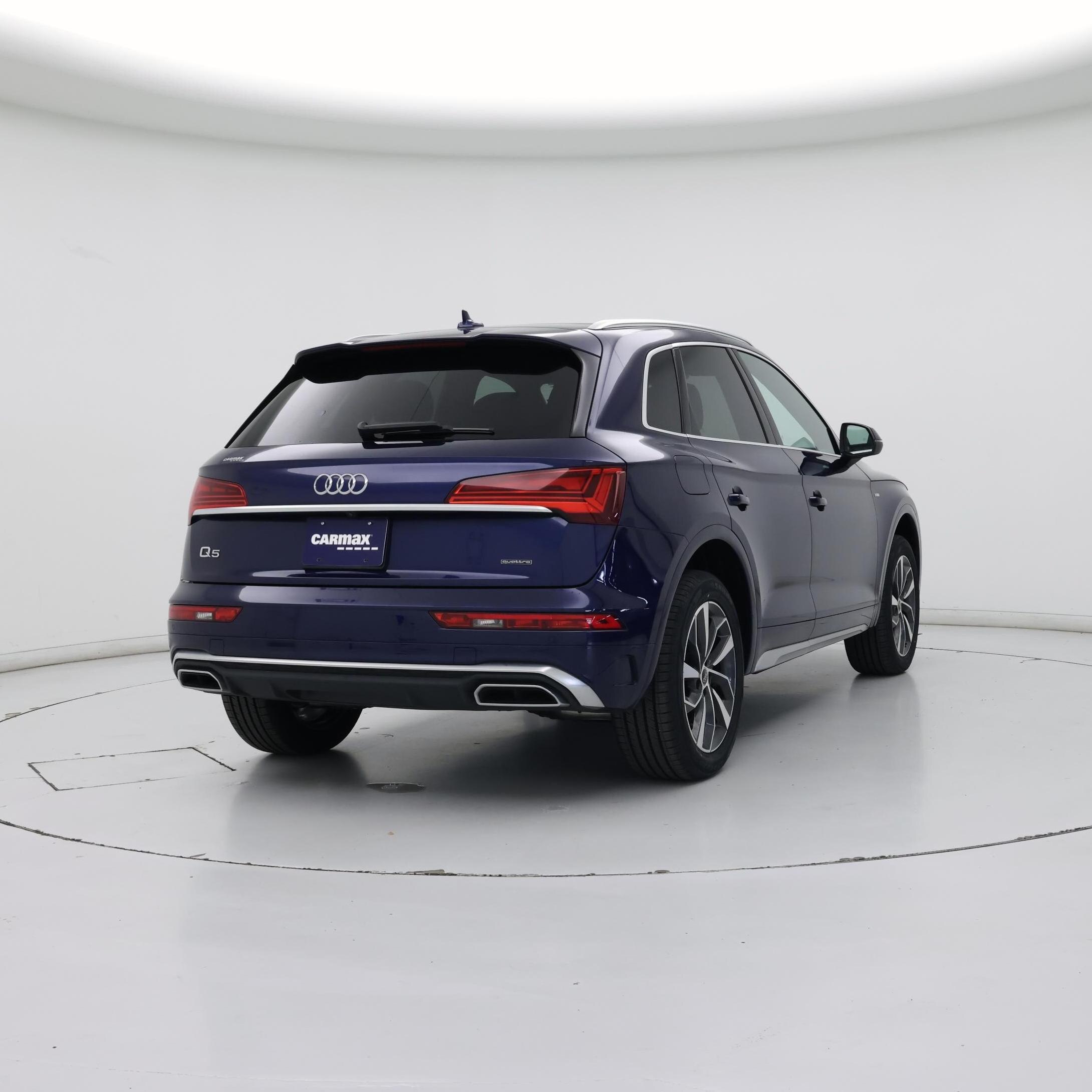 Thumbnail: 2023 Audi Q5 - 8