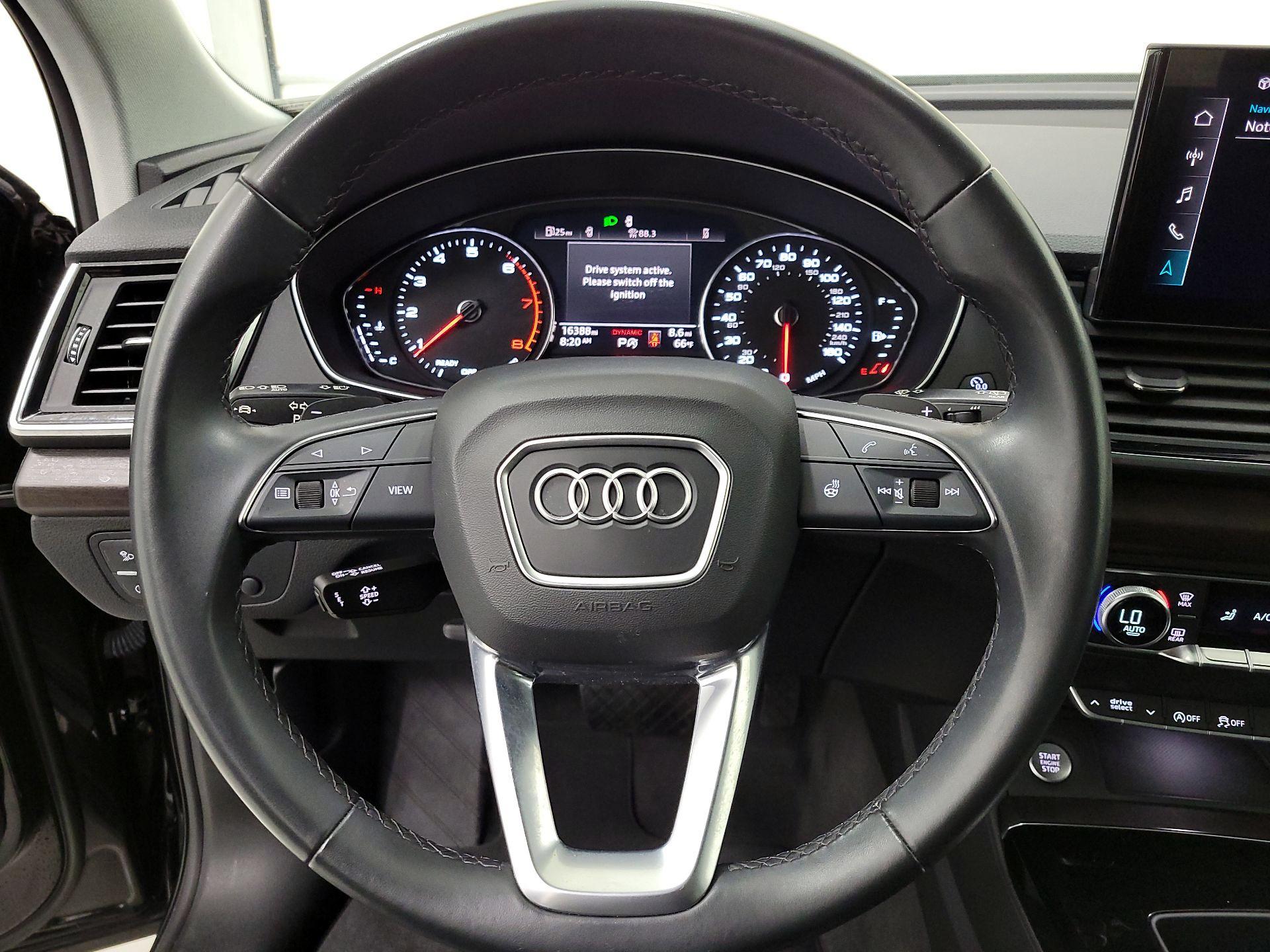 Thumbnail: 2022 Audi Q5 - 10