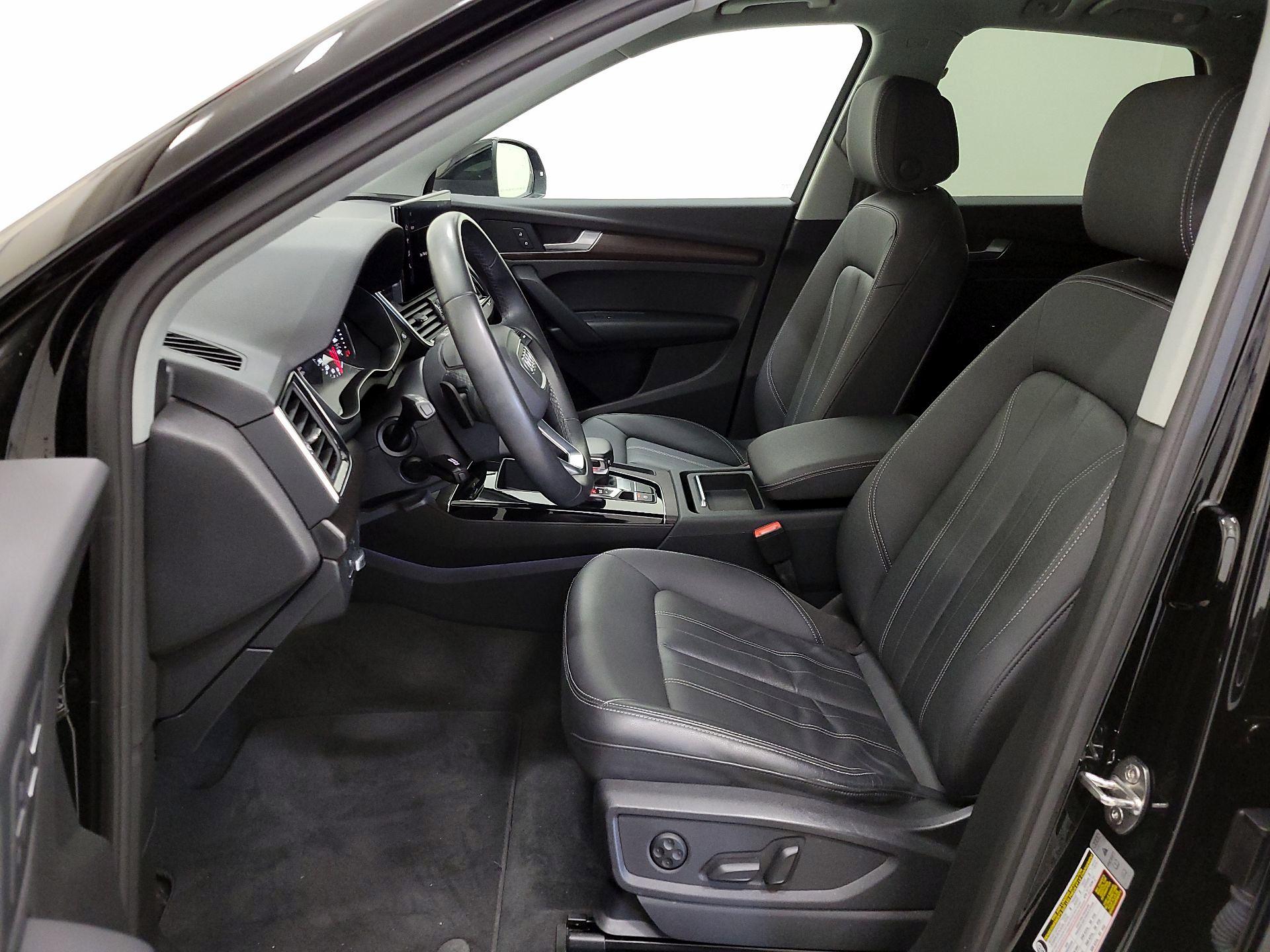 Thumbnail: 2022 Audi Q5 - 11