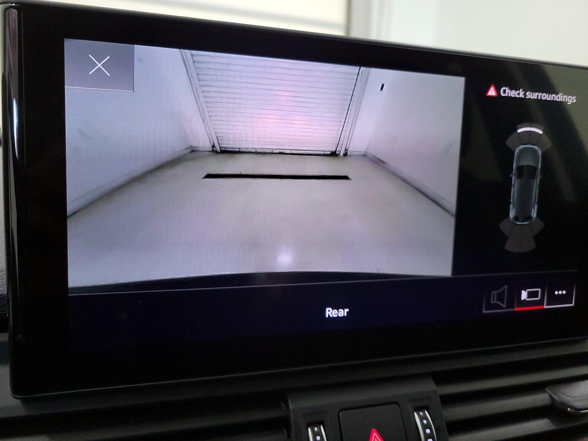 Thumbnail: 2022 Audi Q5 - 14