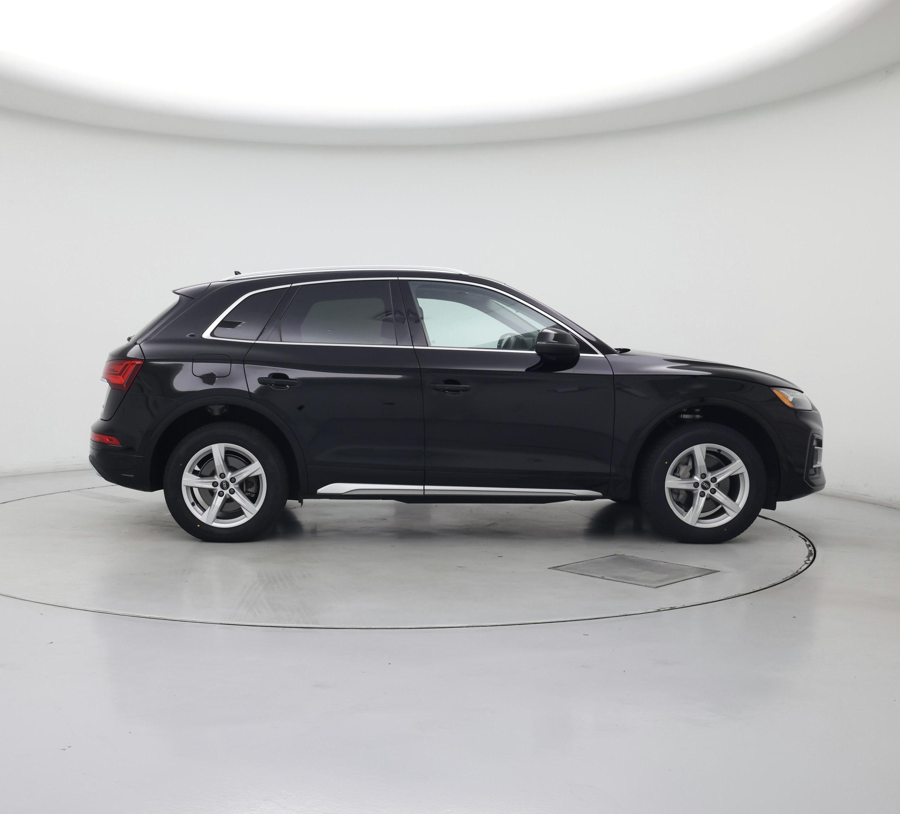 Thumbnail: 2022 Audi Q5 - 7