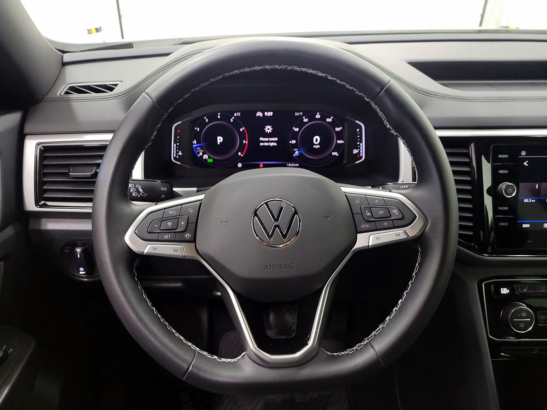 Thumbnail: 2023 Volkswagen Atlas - 10