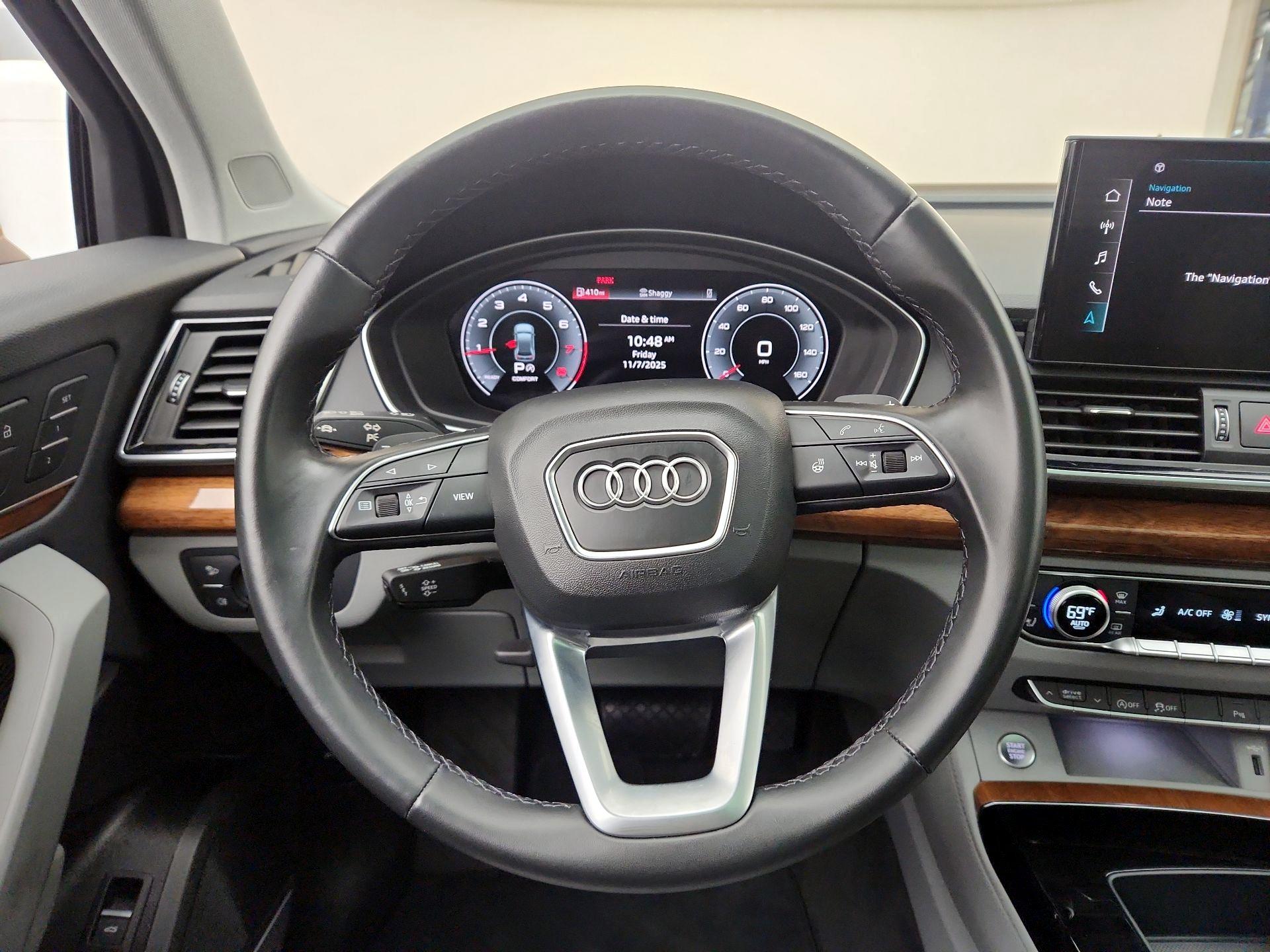 Thumbnail: 2022 Audi Q5 - 10