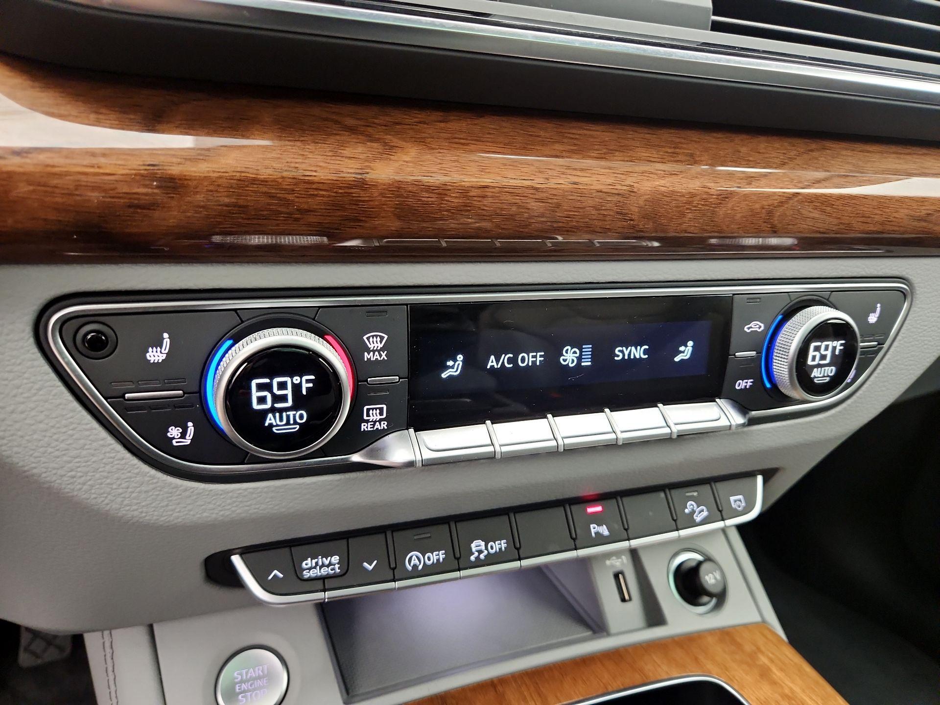 Thumbnail: 2022 Audi Q5 - 16