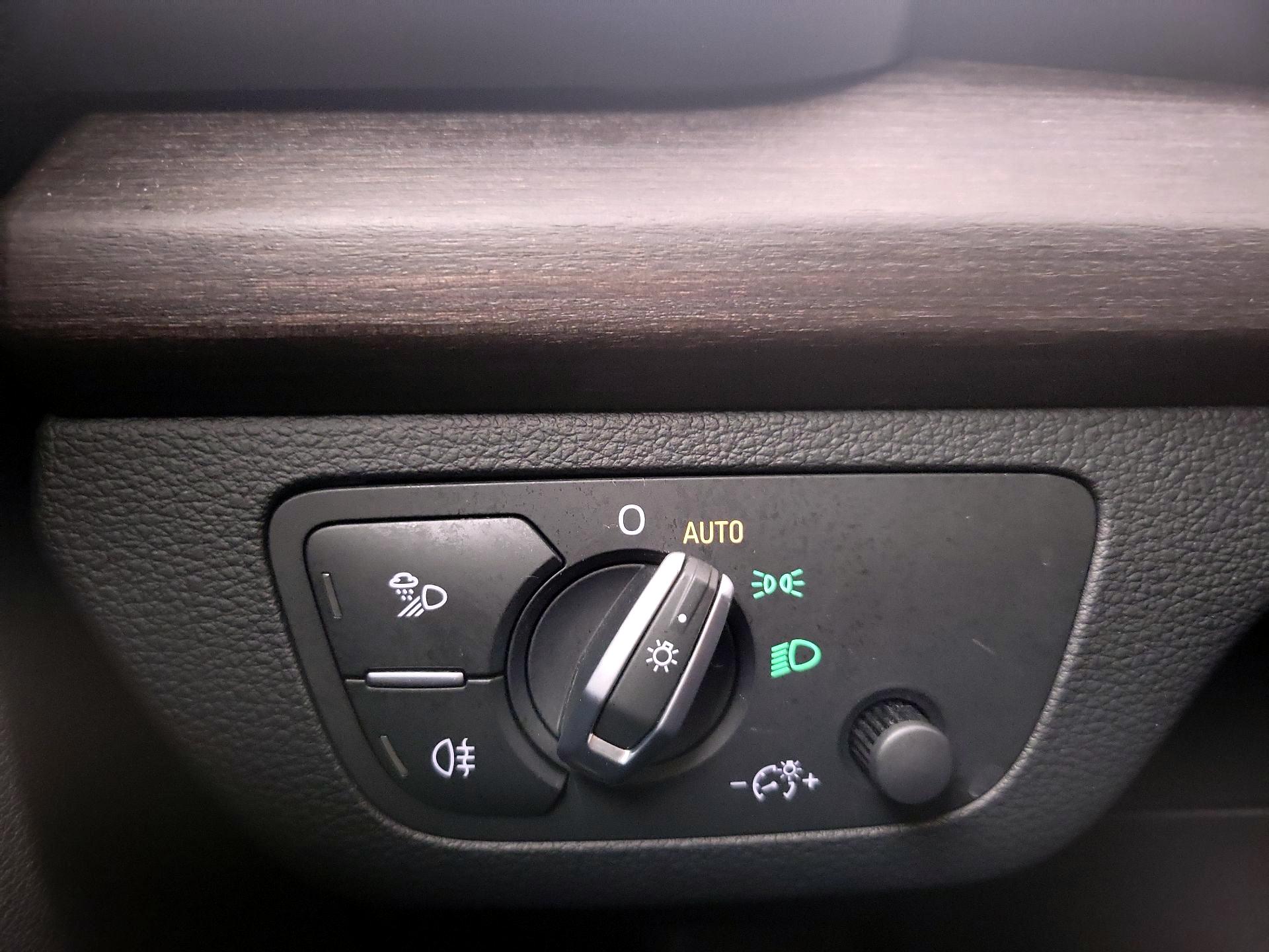 Thumbnail: 2023 Audi Q5 - 13