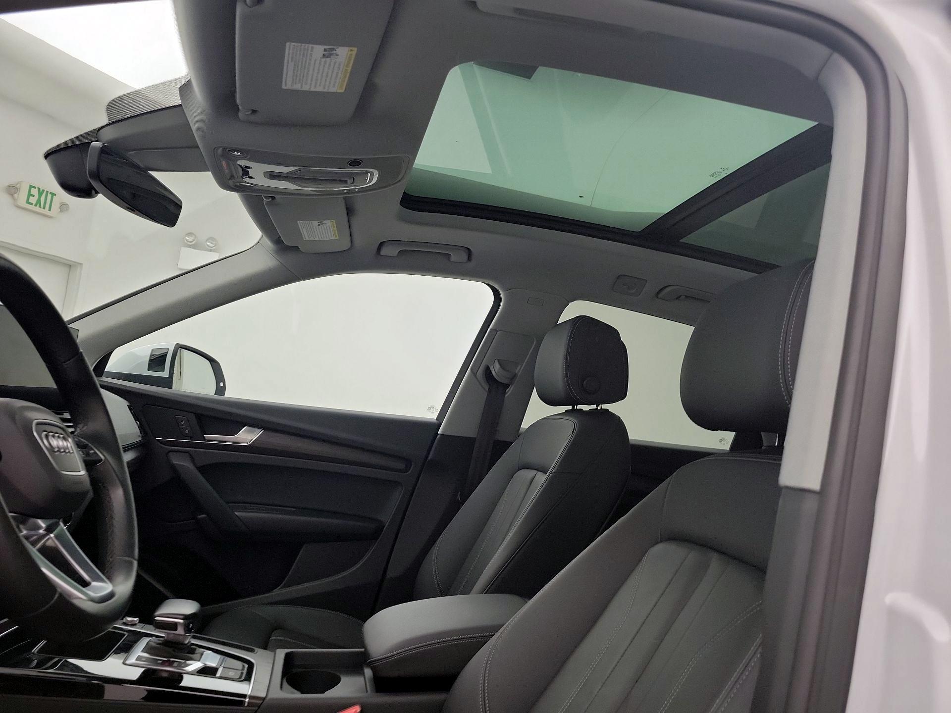 Thumbnail: 2023 Audi Q5 - 19