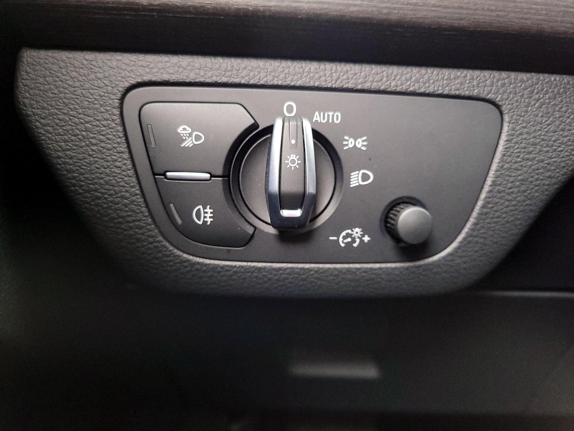 Thumbnail: 2023 Audi Q5 - 13