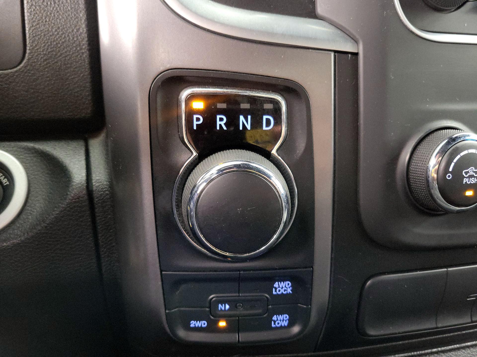 Thumbnail: 2021 RAM 1500 Classic - 17