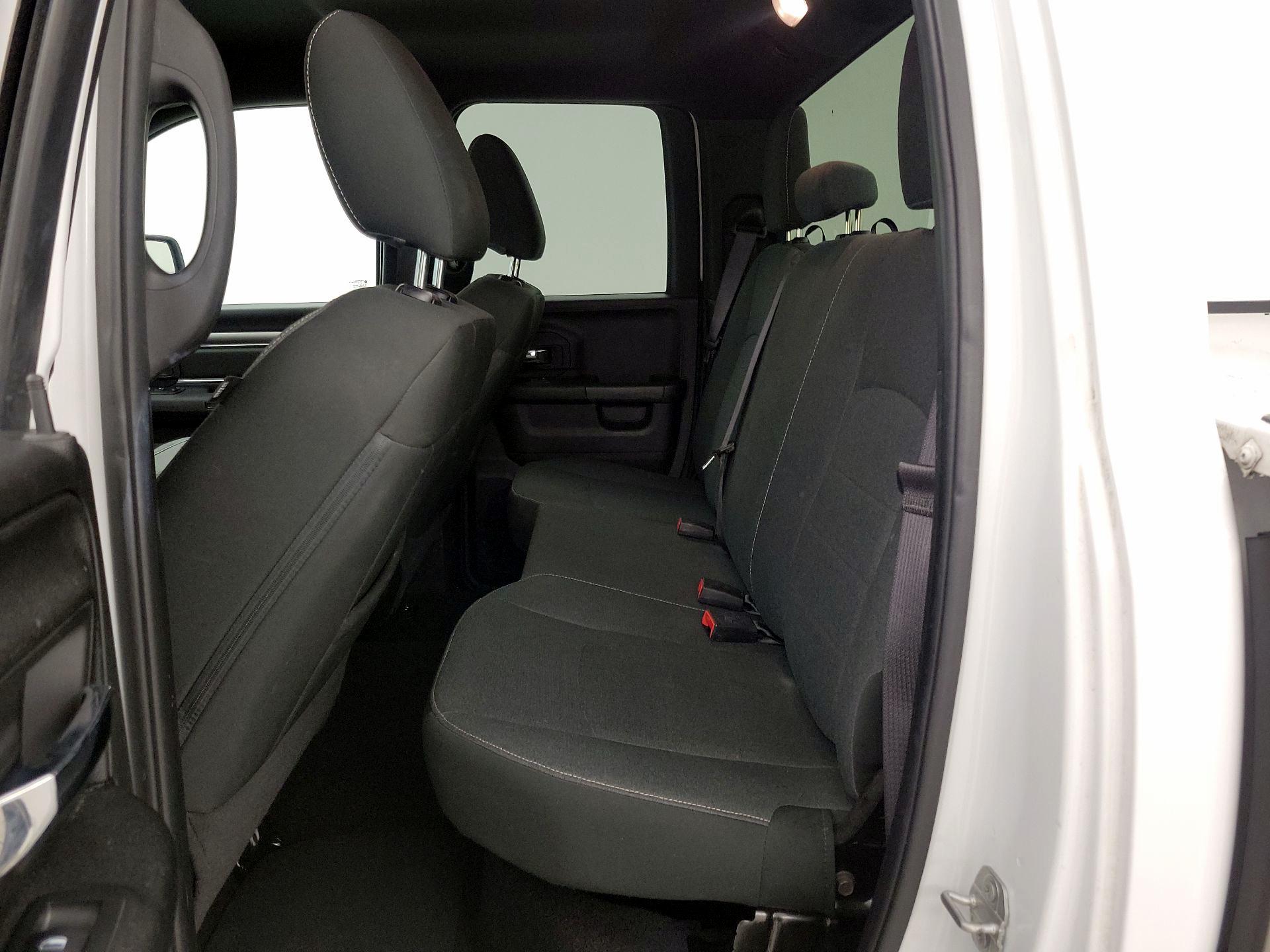 Thumbnail: 2021 RAM 1500 Classic - 19