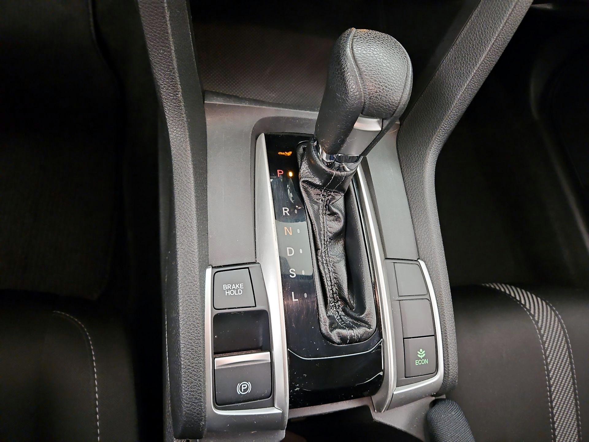 Thumbnail: 2017 Honda Civic - 17