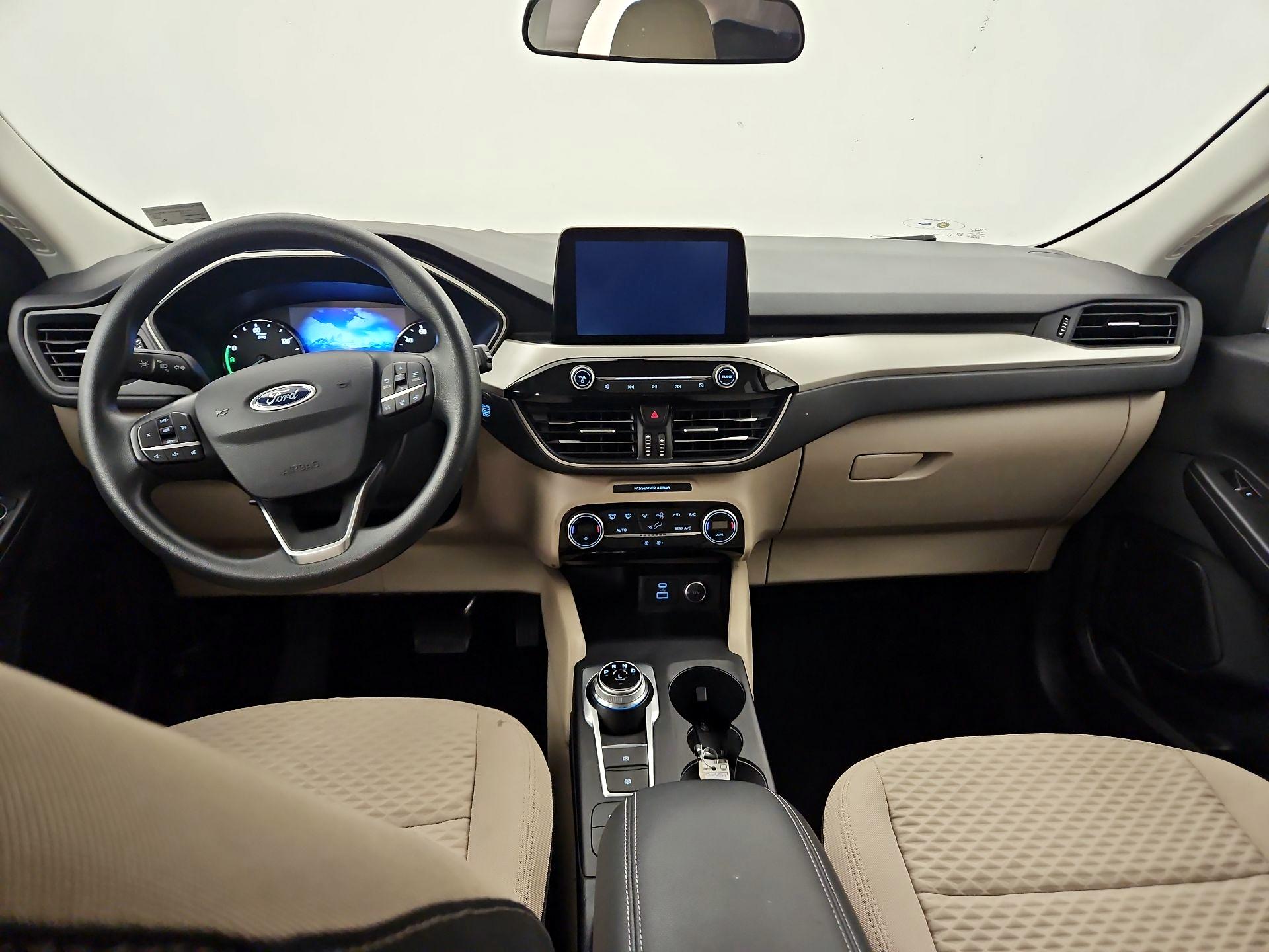 Thumbnail: 2021 Ford Escape - 9