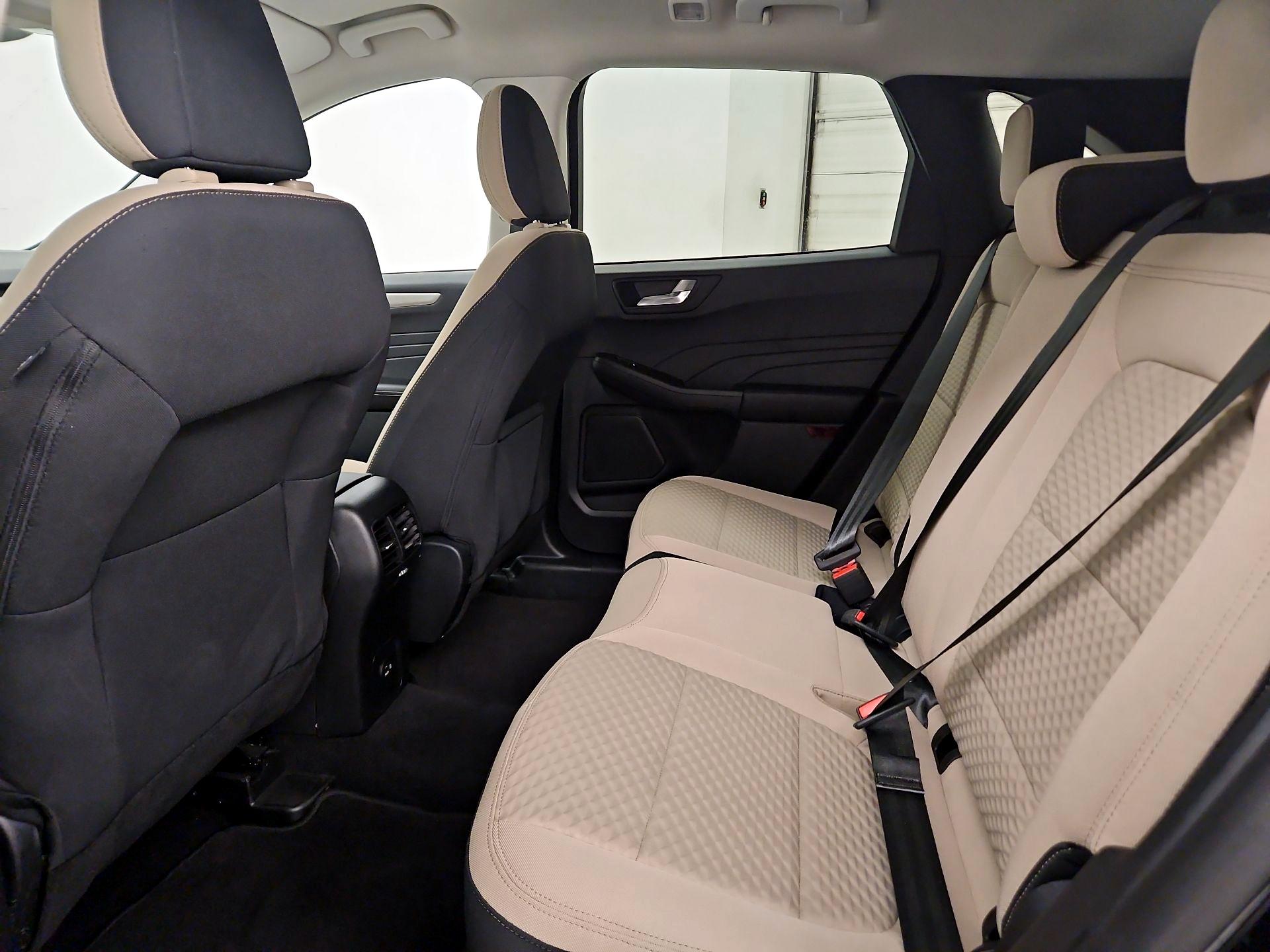 Thumbnail: 2021 Ford Escape - 19