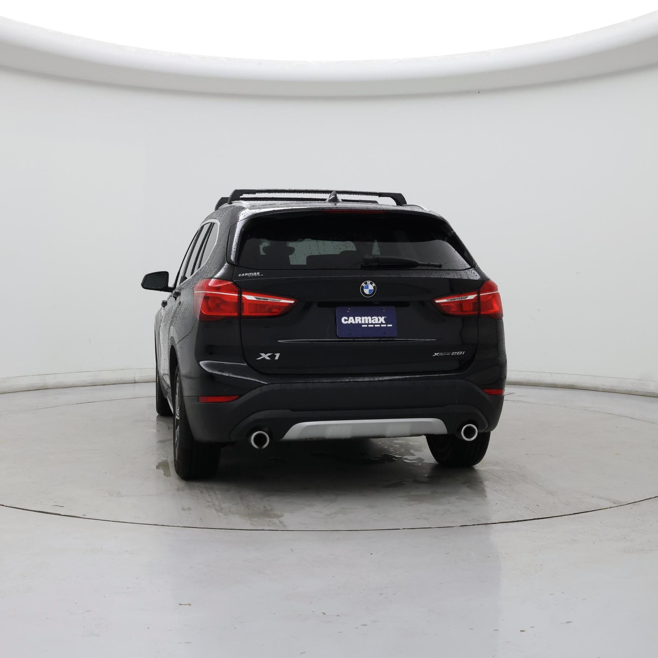 Thumbnail: 2022 BMW X1 - 6