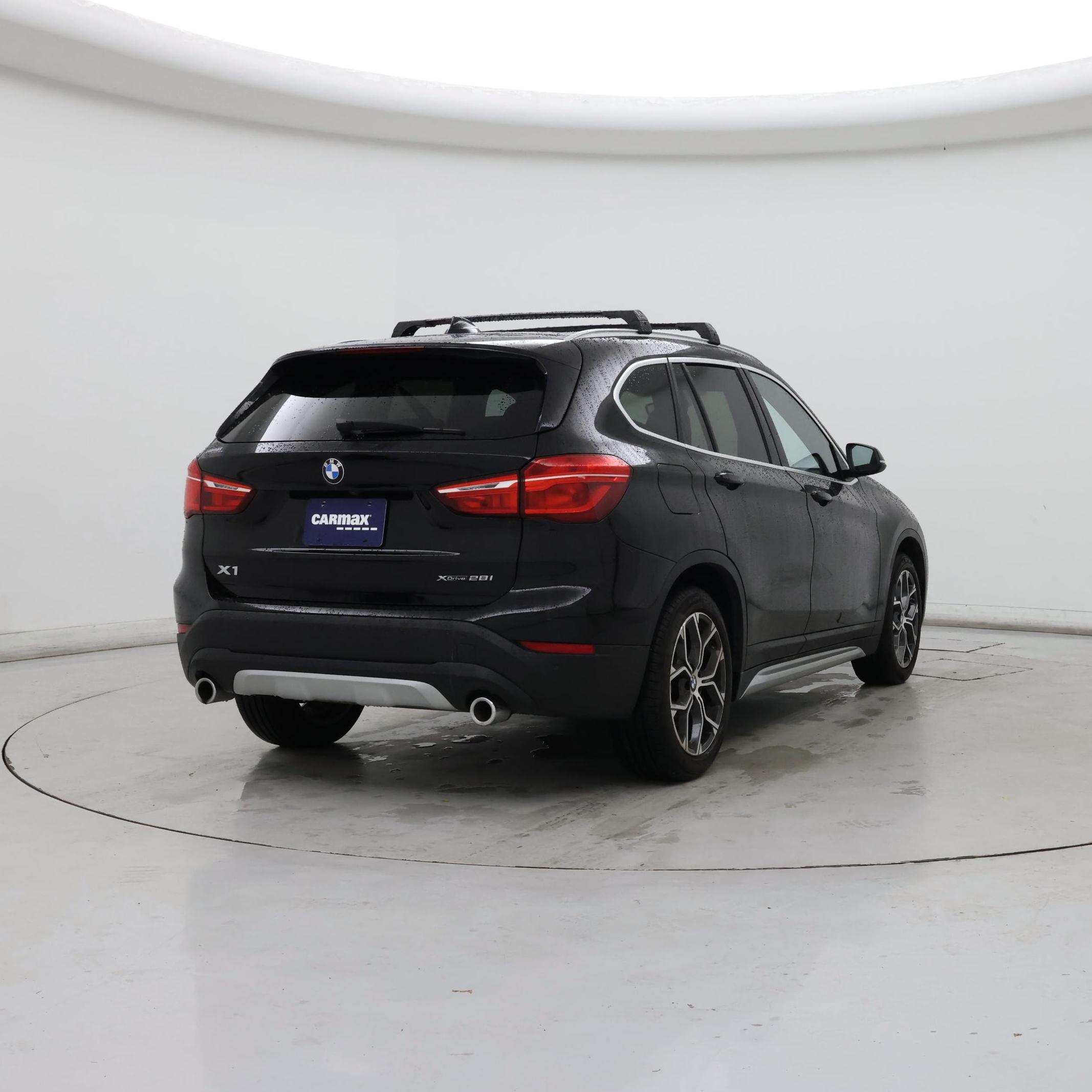 Thumbnail: 2022 BMW X1 - 8