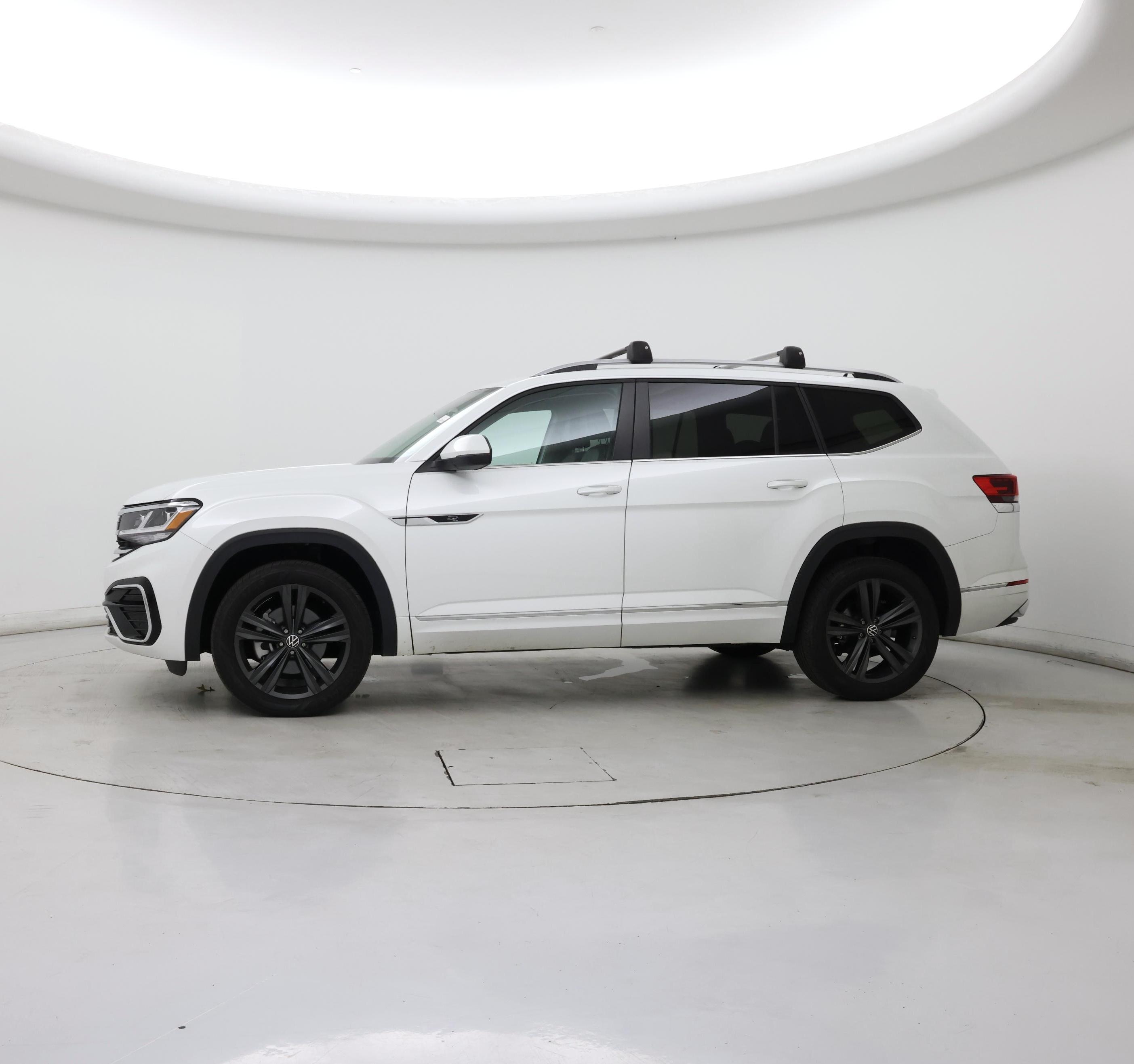 Thumbnail: 2022 Volkswagen Atlas - 3