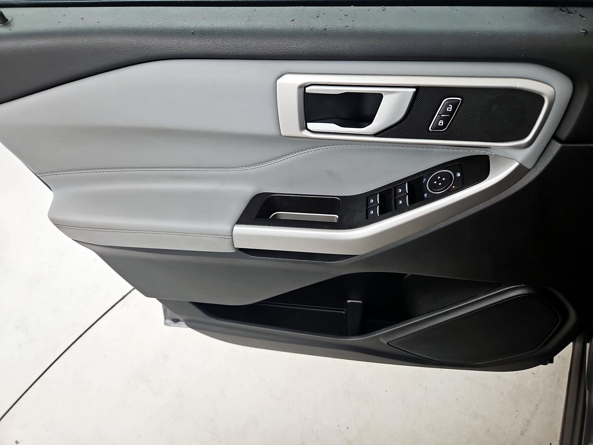 Thumbnail: 2023 Ford Explorer - 12