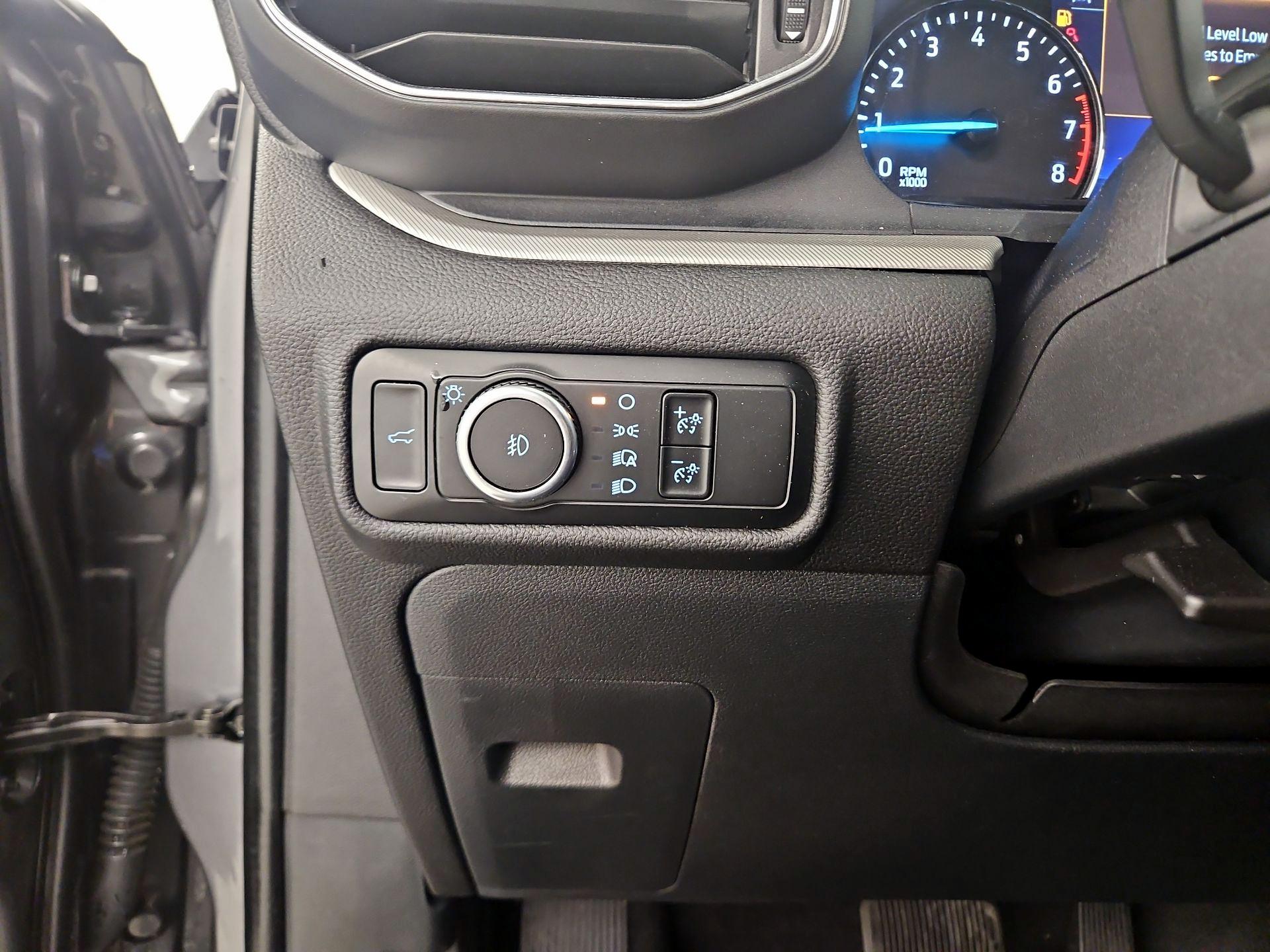 Thumbnail: 2023 Ford Explorer - 13