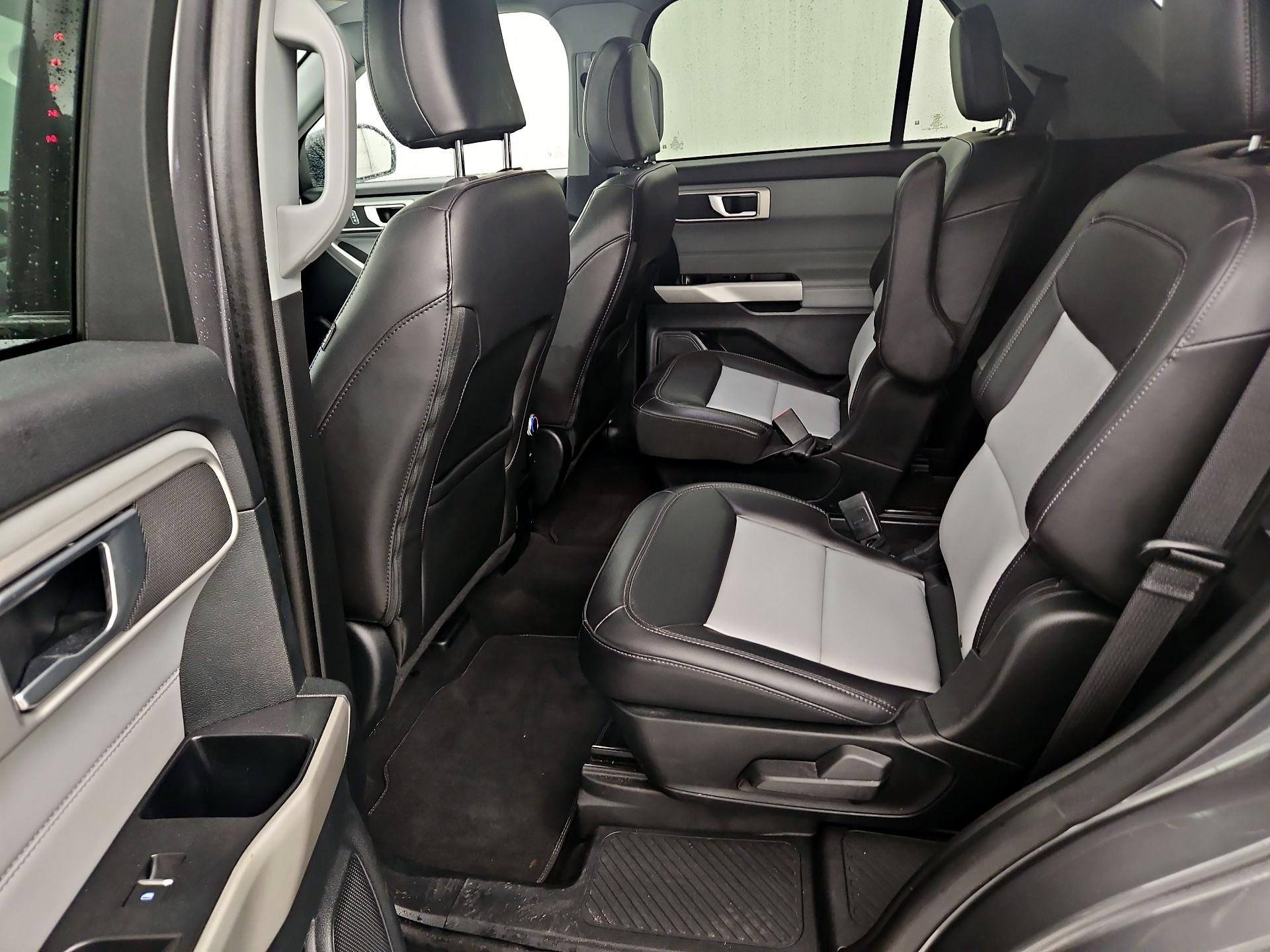 Thumbnail: 2023 Ford Explorer - 20