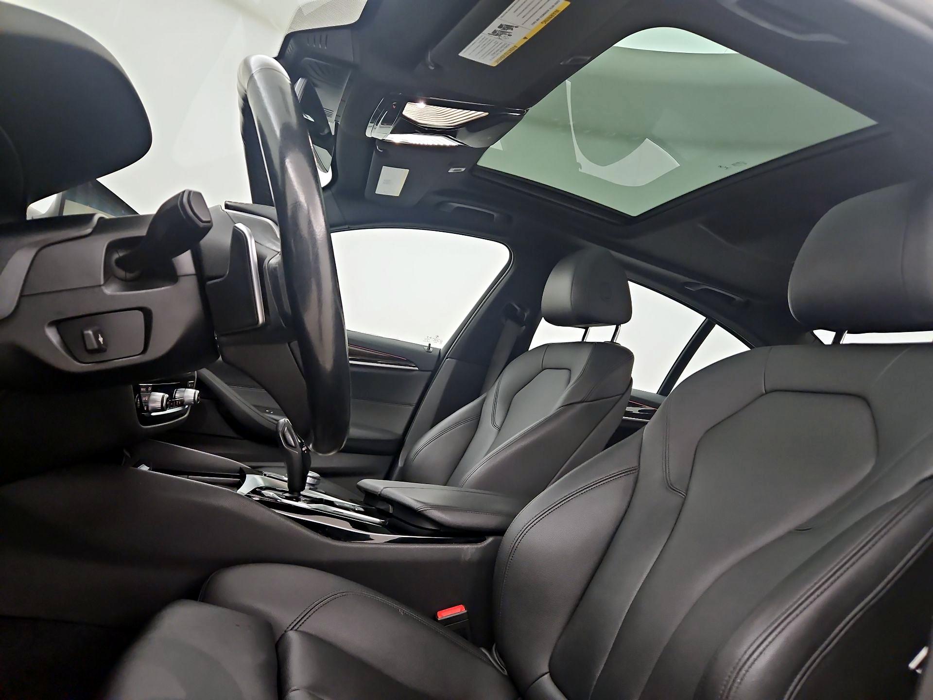 Thumbnail: 2020 BMW 5 Series - 20