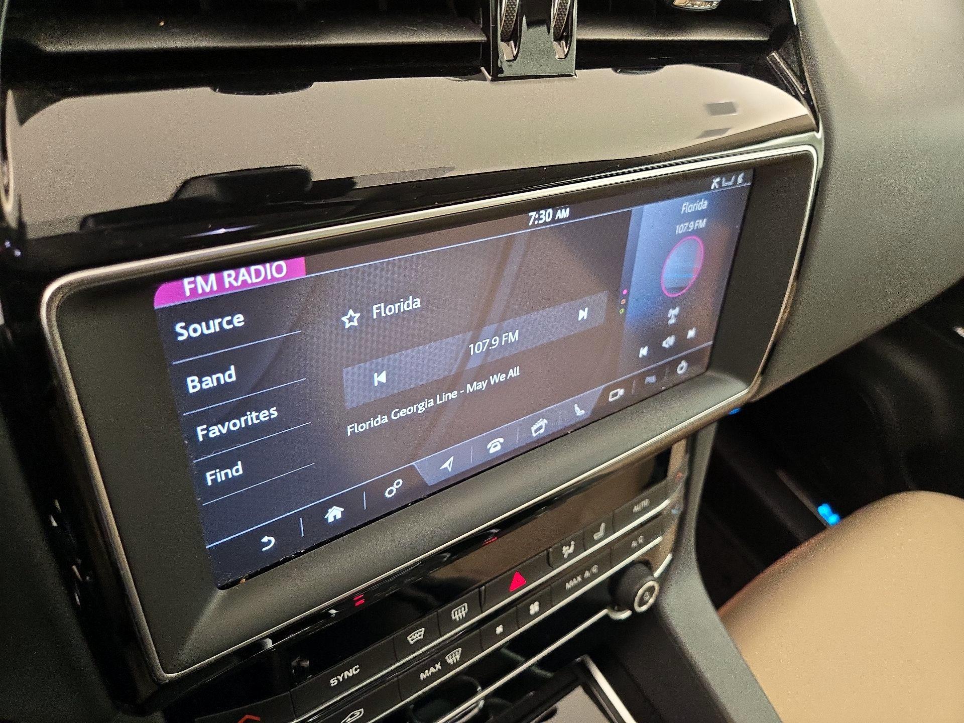 Thumbnail: 2020 Jaguar F-Pace - 16