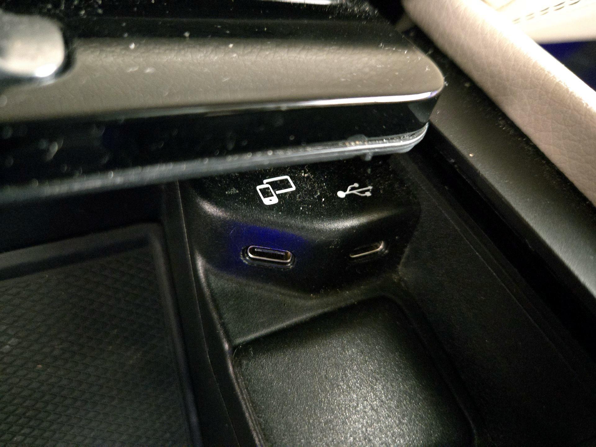 Thumbnail: 2022 Mercedes-Benz GLE - 19