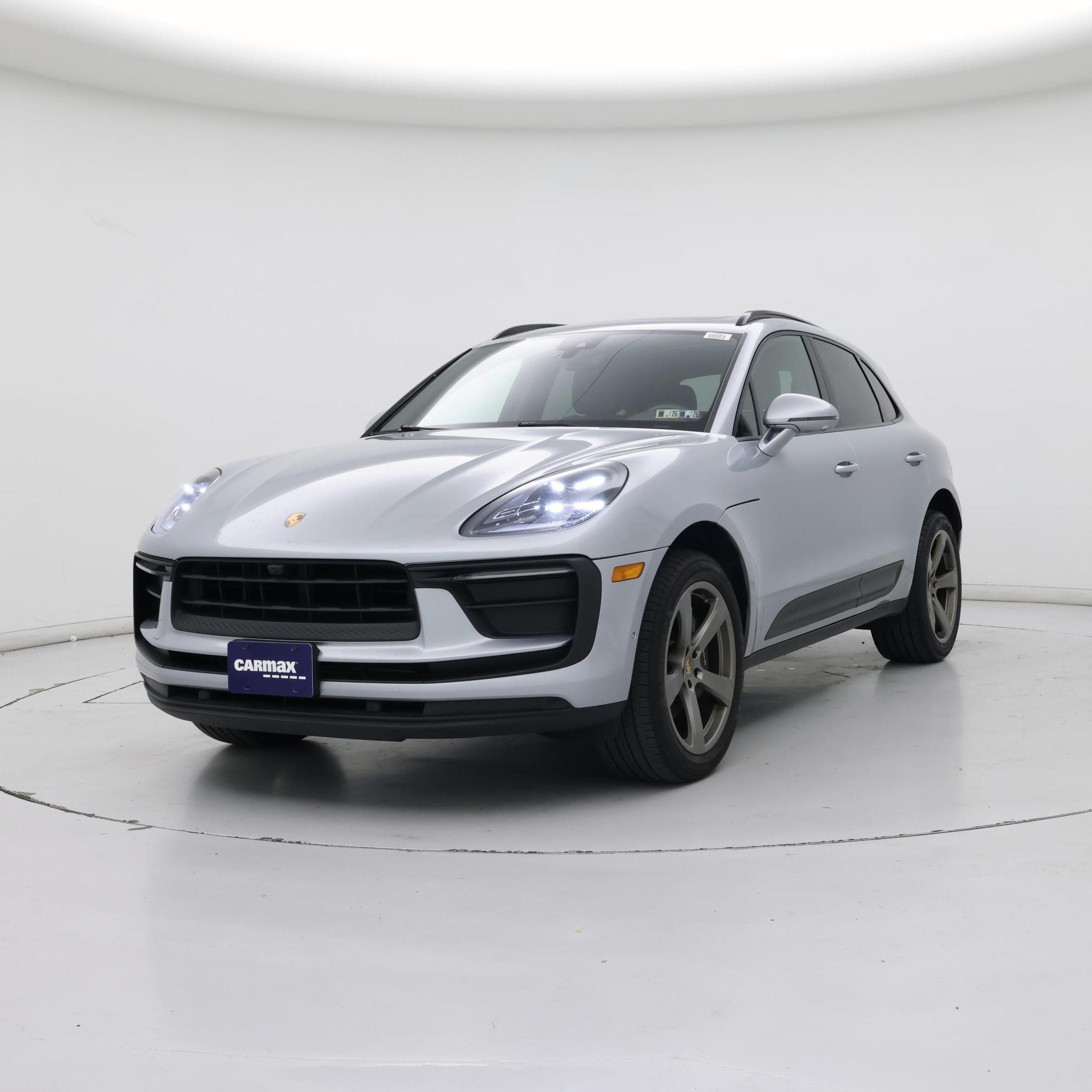 Thumbnail: 2022 Porsche Macan - 4