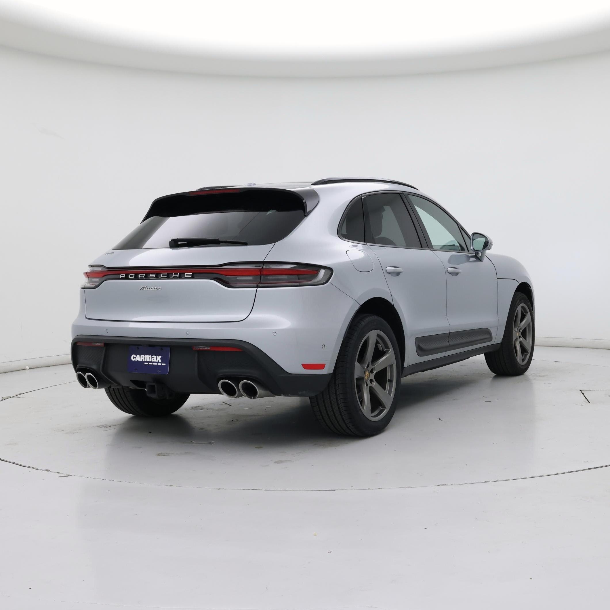 Thumbnail: 2022 Porsche Macan - 8