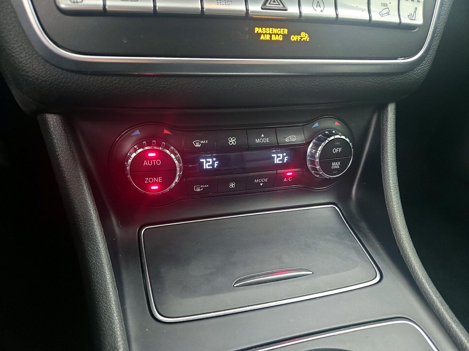 Thumbnail: 2020 Mercedes-Benz GLA - 16