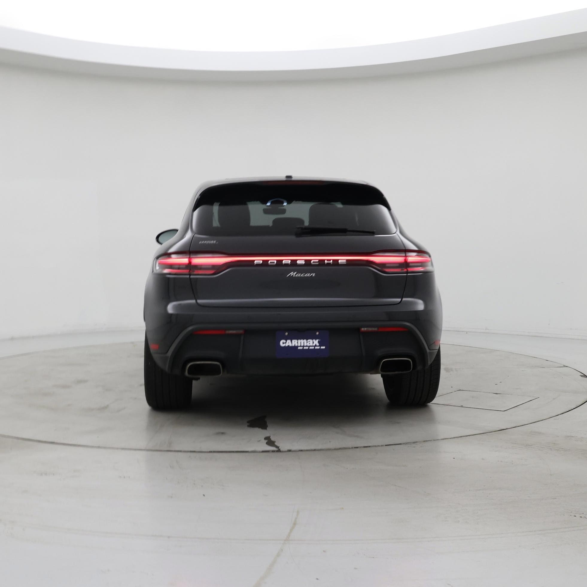 Thumbnail: 2023 Porsche Macan - 6