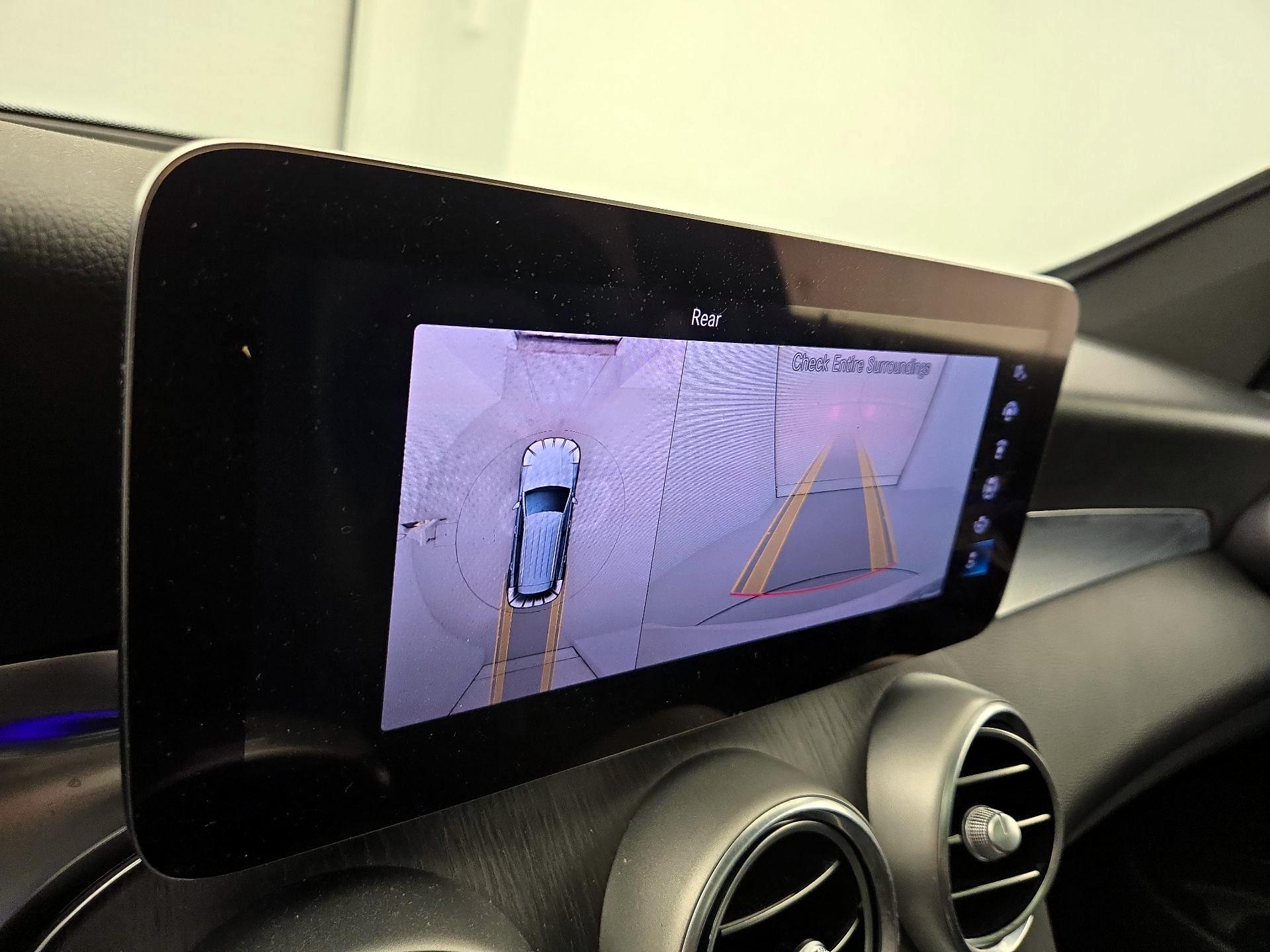 Thumbnail: 2021 Mercedes-Benz GLC - 14