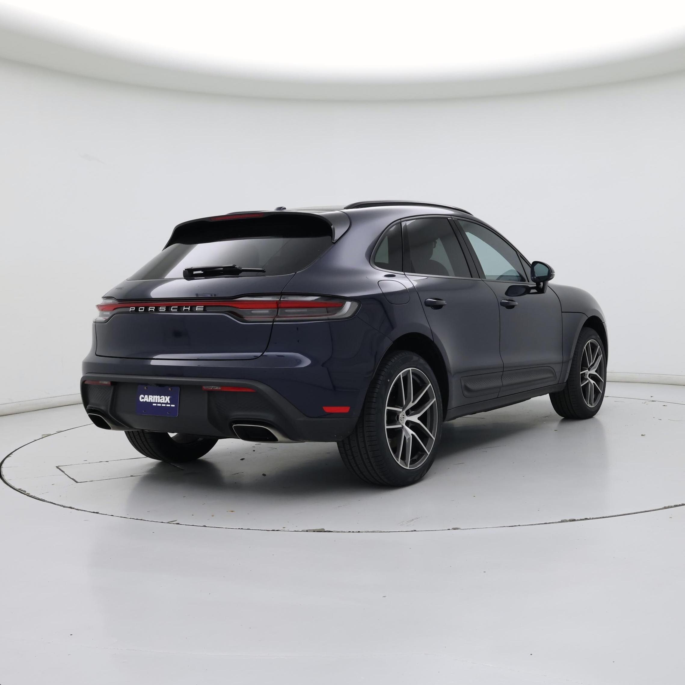Thumbnail: 2023 Porsche Macan - 8