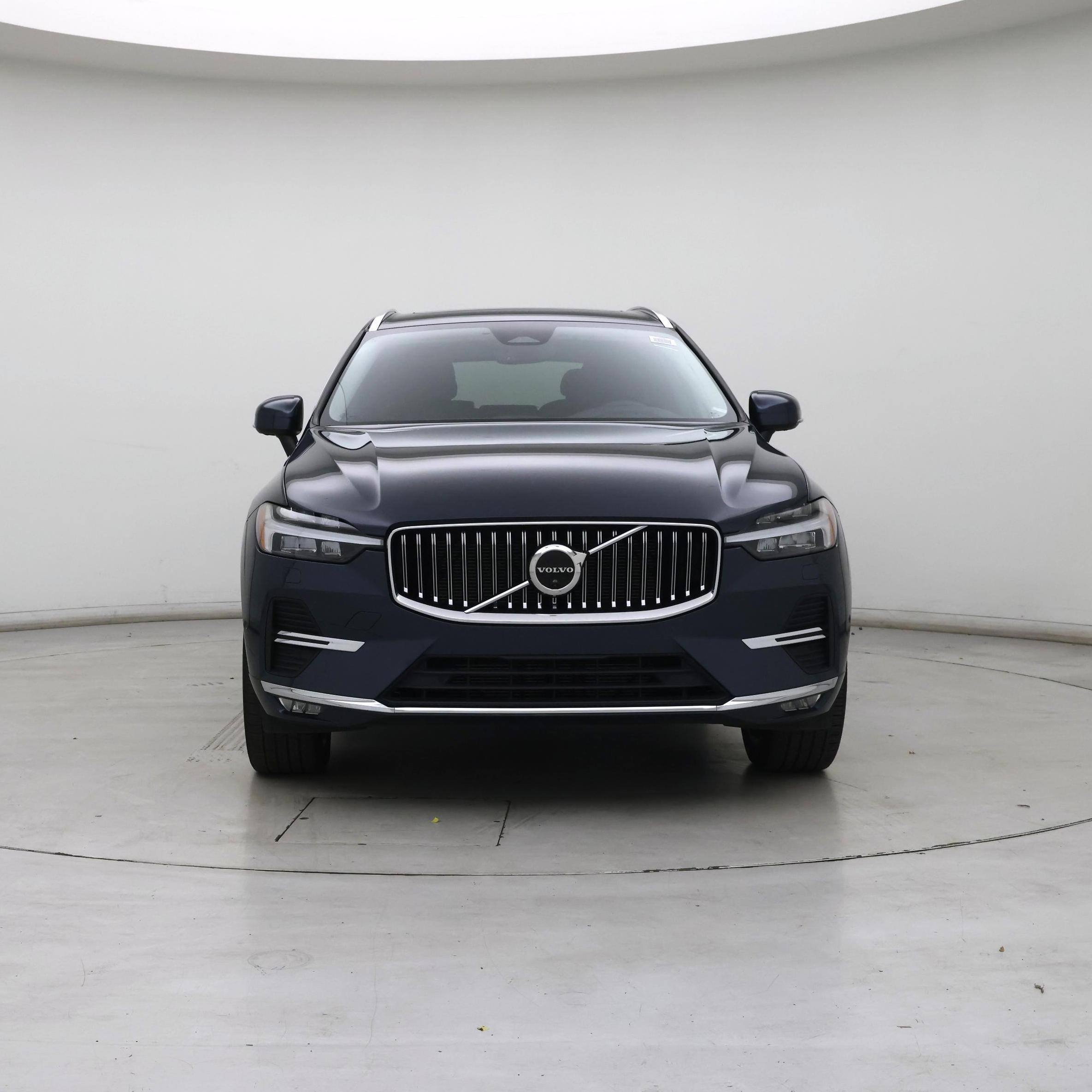 Thumbnail: 2023 Volvo XC60 - 5