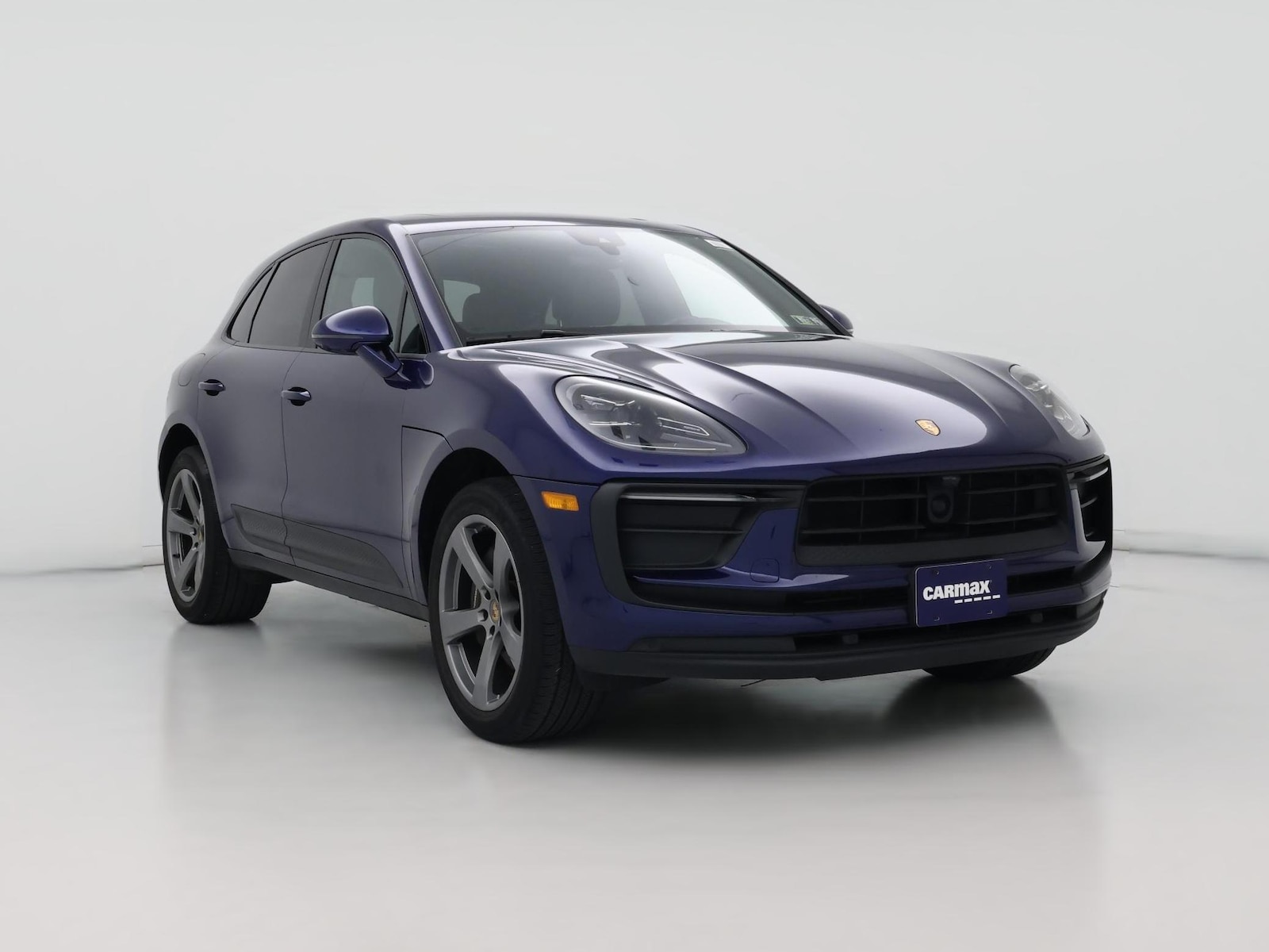 2023 Porsche Macan Base