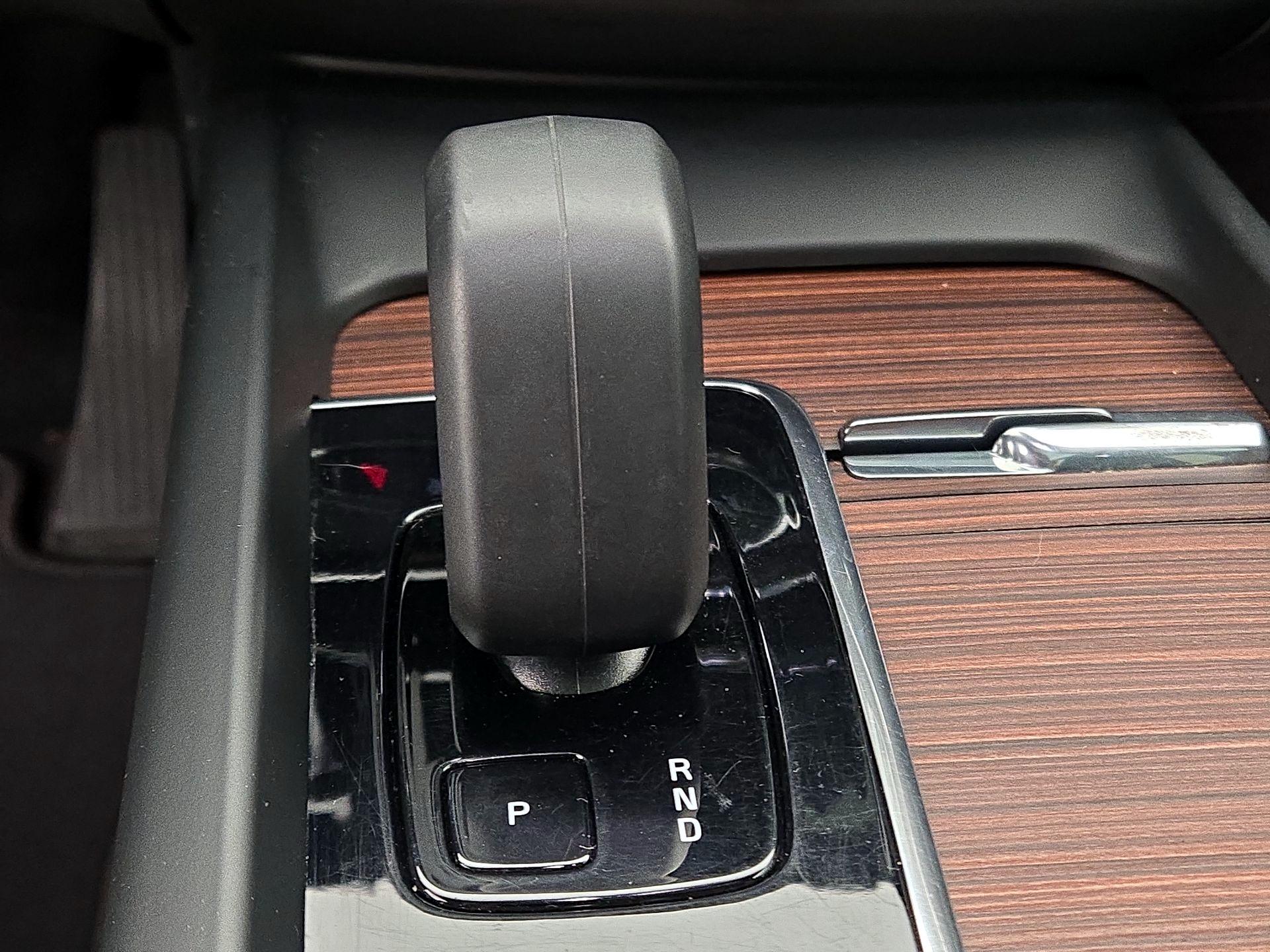 Thumbnail: 2023 Volvo XC60 - 17